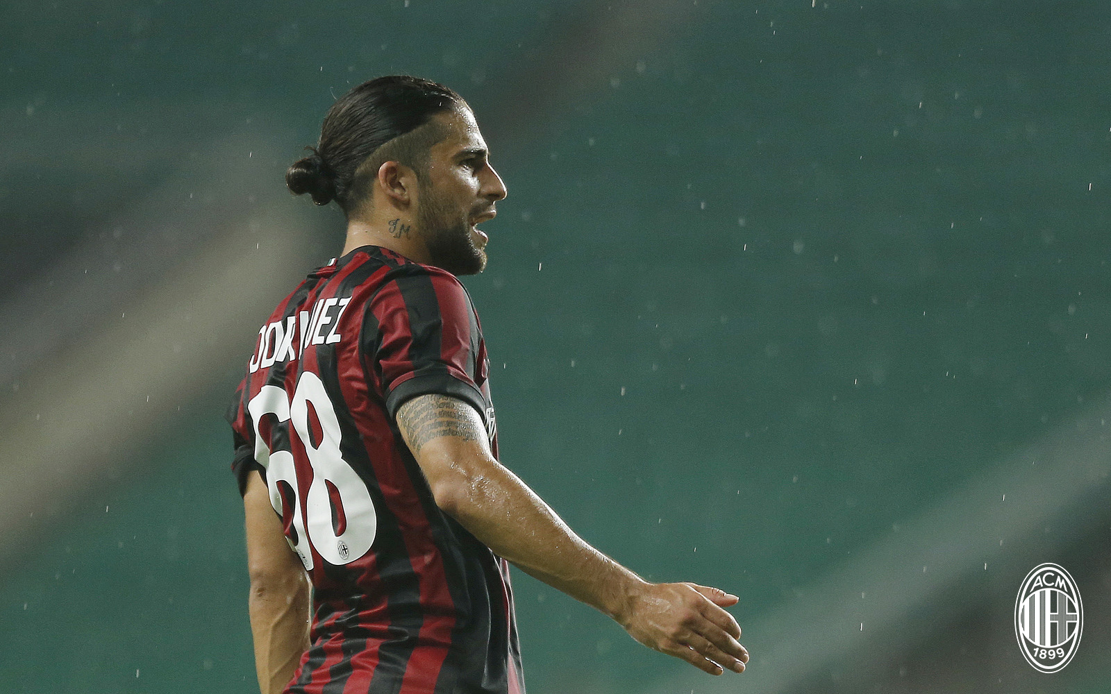 AC Milan scârțâie înaintea dublei cu Craiova din Liga Europa: 1-3 cu Borussia Dortmund. Montella: ”Capul meu este la meciul cu Craiova” / GALERIE FOTO