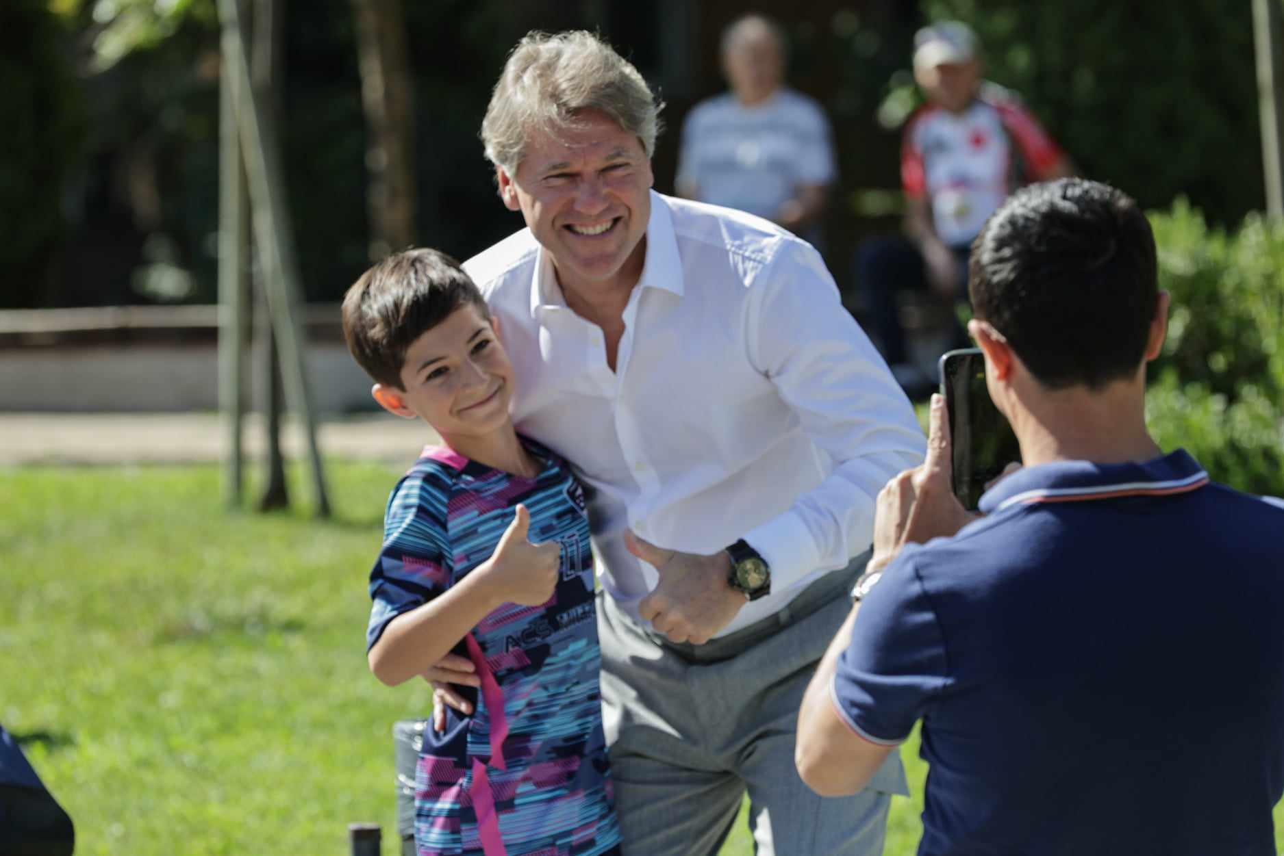 Monumentul dedicat Generației de Aur a României a fost inaugurat în fața Arenei Naționale. Este o poartă de fotbal uriașă