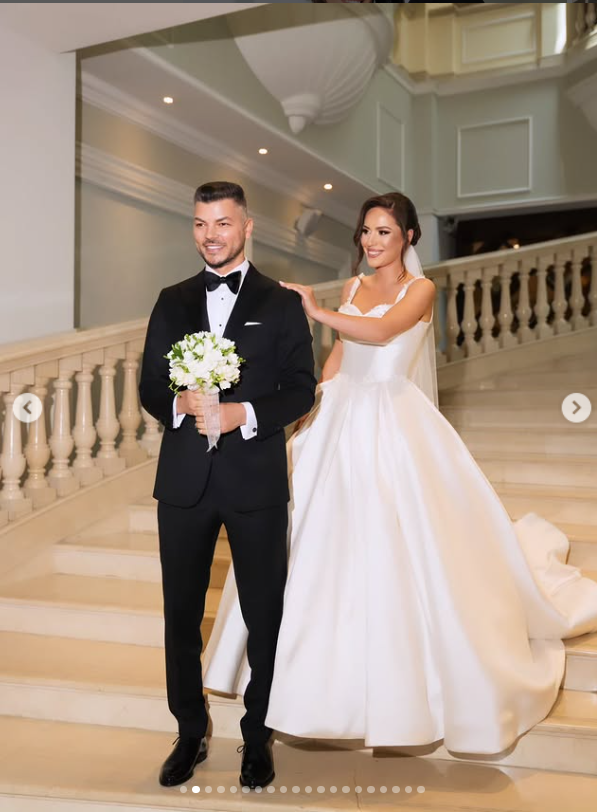Valentin Luca și Roxana s-au căsătorit religios. Imagini de la nunta fostului finalist „Românii au talent”. „A fost cea mai frumoasă zi din viața noastră”
