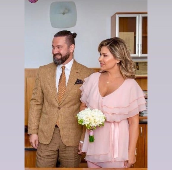 Vedete din România care au renunțat la showbiz și s-au retras complet din viața publică. Imagini rare cu ele acum