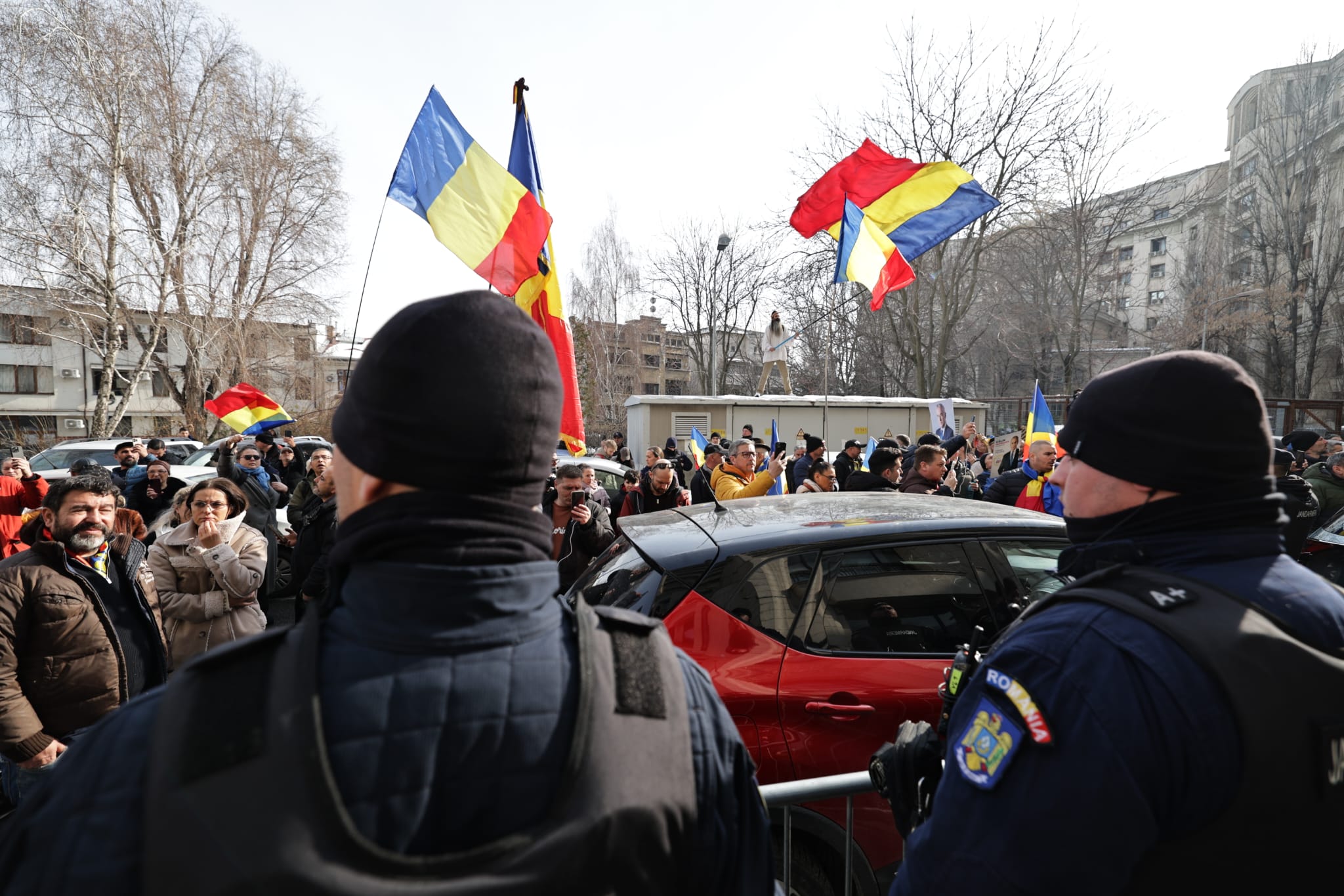 Protest la Parchetul General, după ce Călin Georgescu a fost adus la audieri