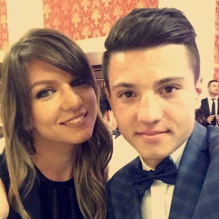 EXCLUSIV. Fotbalistul din familia Halep! Vărul jucătoarei de tenis face senzație la Academia lui Gică Hagi | GALERIE FOTO