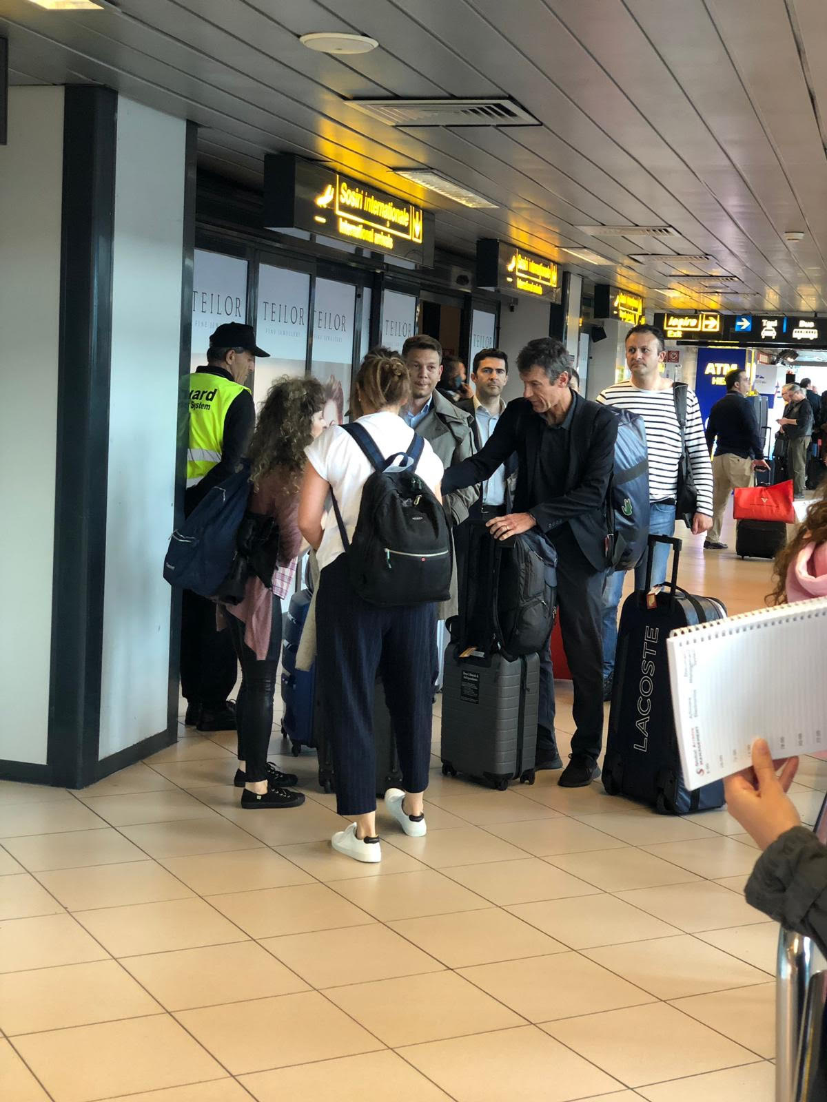 FOTO | Legendarul jucător de tenis Mats Wilander a venit în România: ”Simona Halep e favorită să câștige Roland Garros”. Ce trebuie să schimbe să mai stea 3-4 ani în top