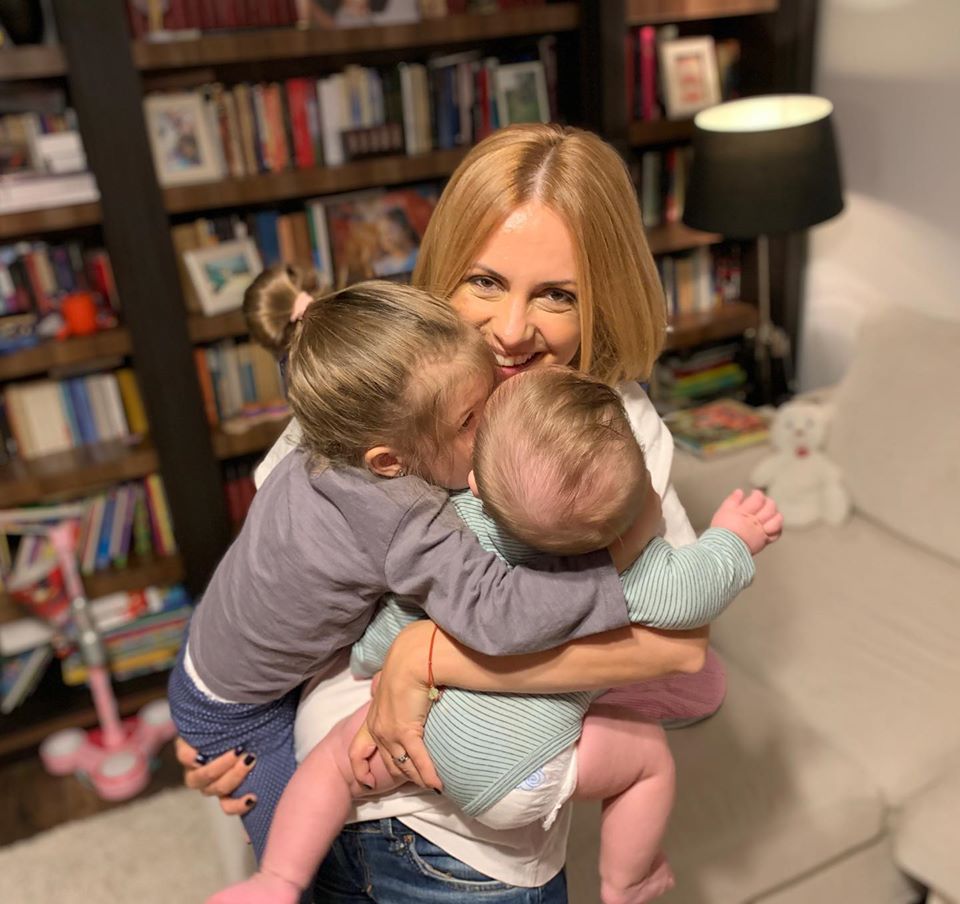 Cum şi-a început Simona Gherghe cariera în televiziune. „Nu știam pe nimeni”