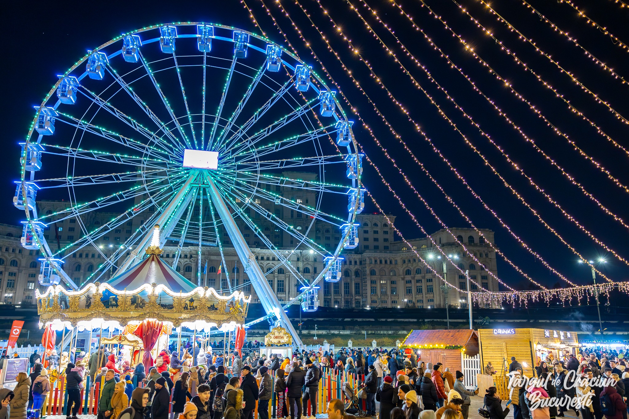 Târgul de Crăciun București 2024. Cel mai mare târg din România: peste 130 de căsuțe, roată panoramică, trenuleț, carusel, concerte și multe spectacole