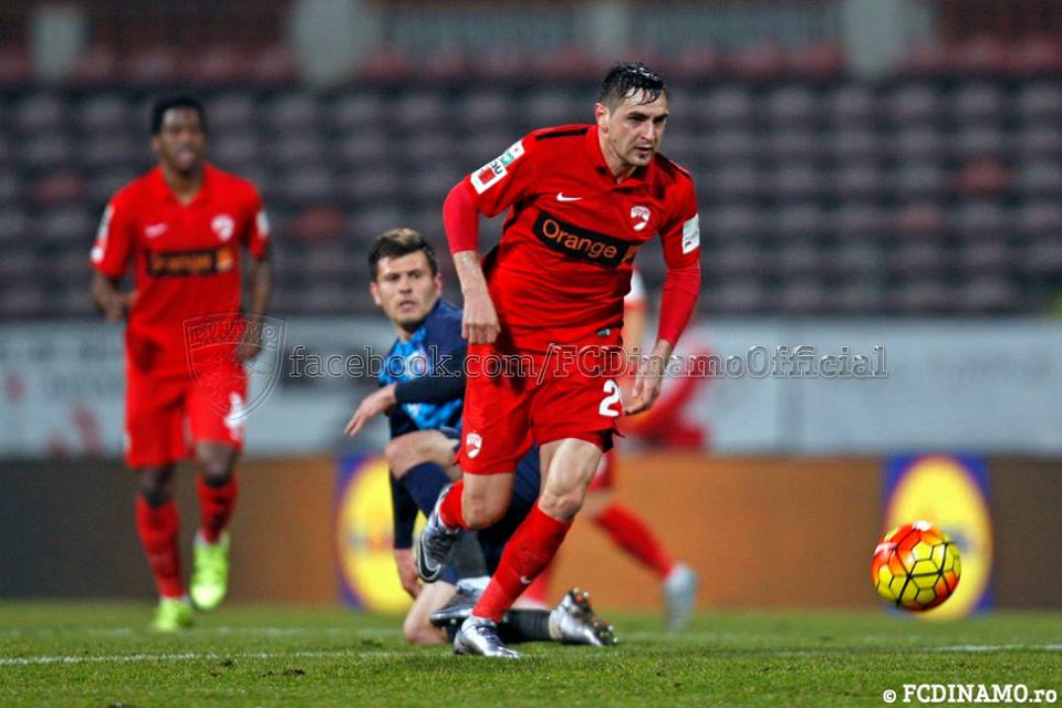Liga I, etapa a 24-a: Dinamo - FC Botoșani 1-0. Sfântul Valentin Costache! Titularizat în premieră de Mircea Rednic, puștiul de 17 ani a decis meciul și i-a dus ”câinii” pe locul doi / FOTO&VIDEO