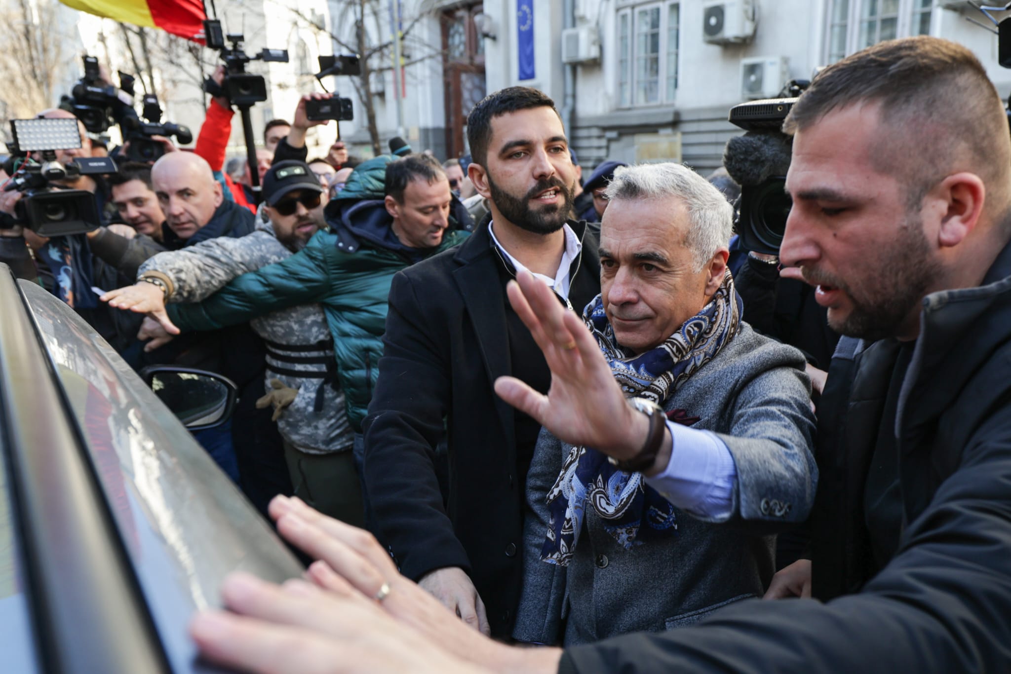 Călin Georgescu află mâine dacă scapă de controlul judiciar: „Sunt foarte încrezător”