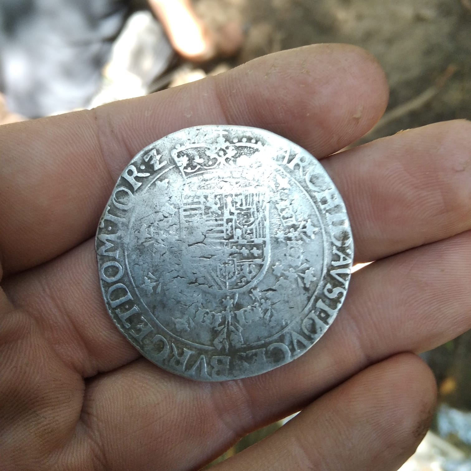 O comoară din secolul al XVIII-lea, care a aparținut unui escroc legendar, descoperită în munții Poloniei