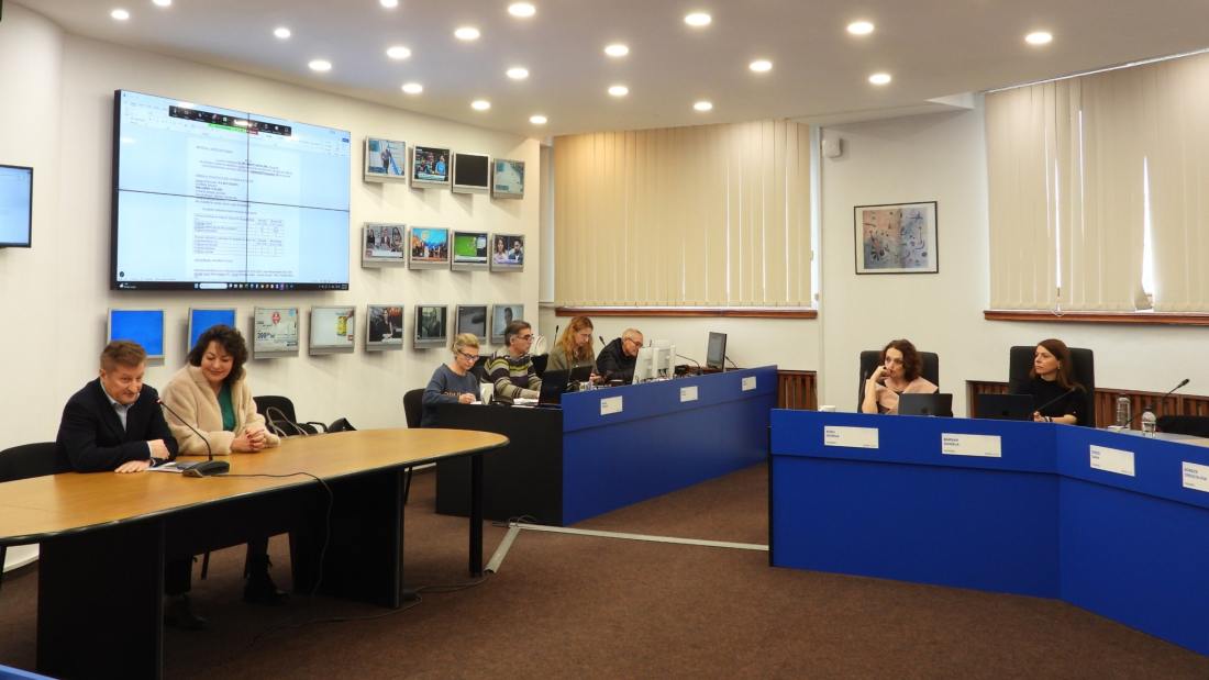 Realitatea Plus va avea emisia suspendată trei ore. CNA a sancționat 10 emisiuni difuzate când candida Anca Alexandrescu la Primăria Capitalei