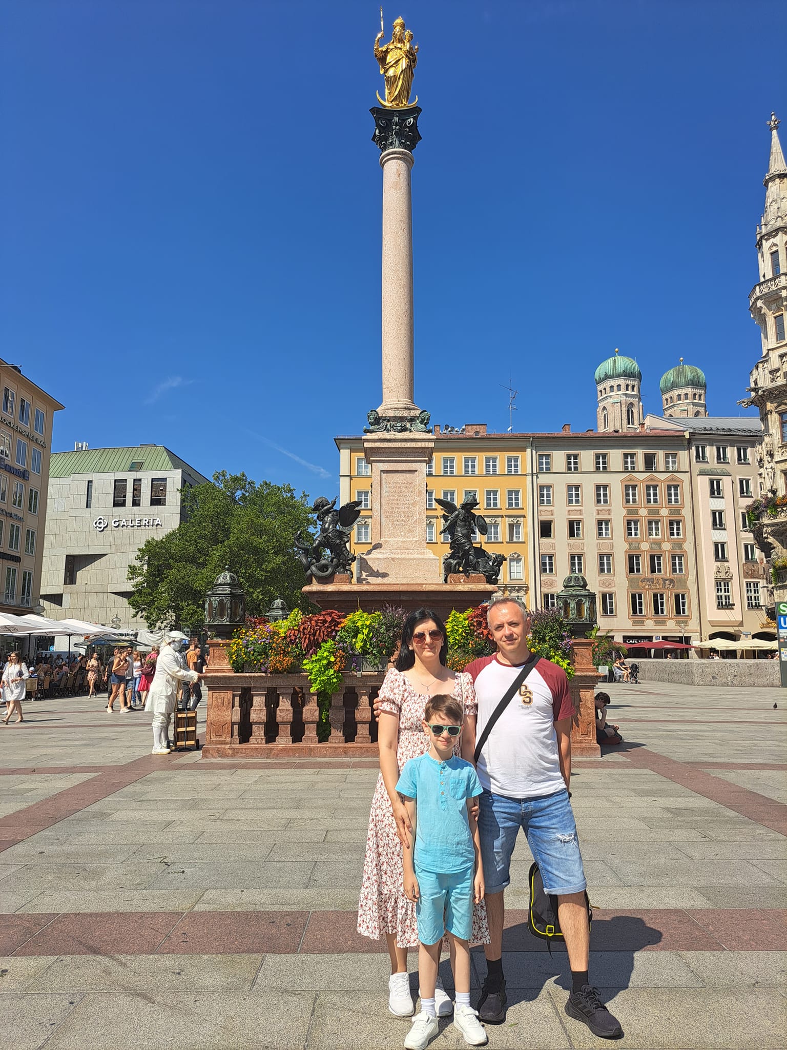 Ce face în vacanță Rareș Prisacariu, câștigătorul „Românii au talent” 2023. Băiețelul a urcat pe scenă alături de Dan Negru