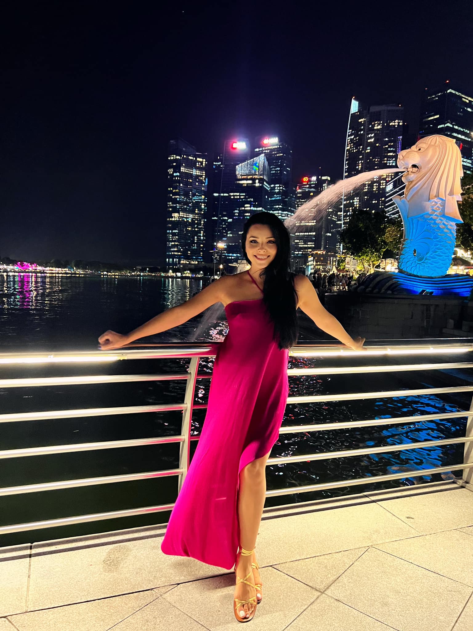 Ce a descoperit Corina Caragea în Singapore, unde s-a cazat într-o „debara”: „Te costă foarte scump dacă te conectezi la rețeaua cuiva de internet”