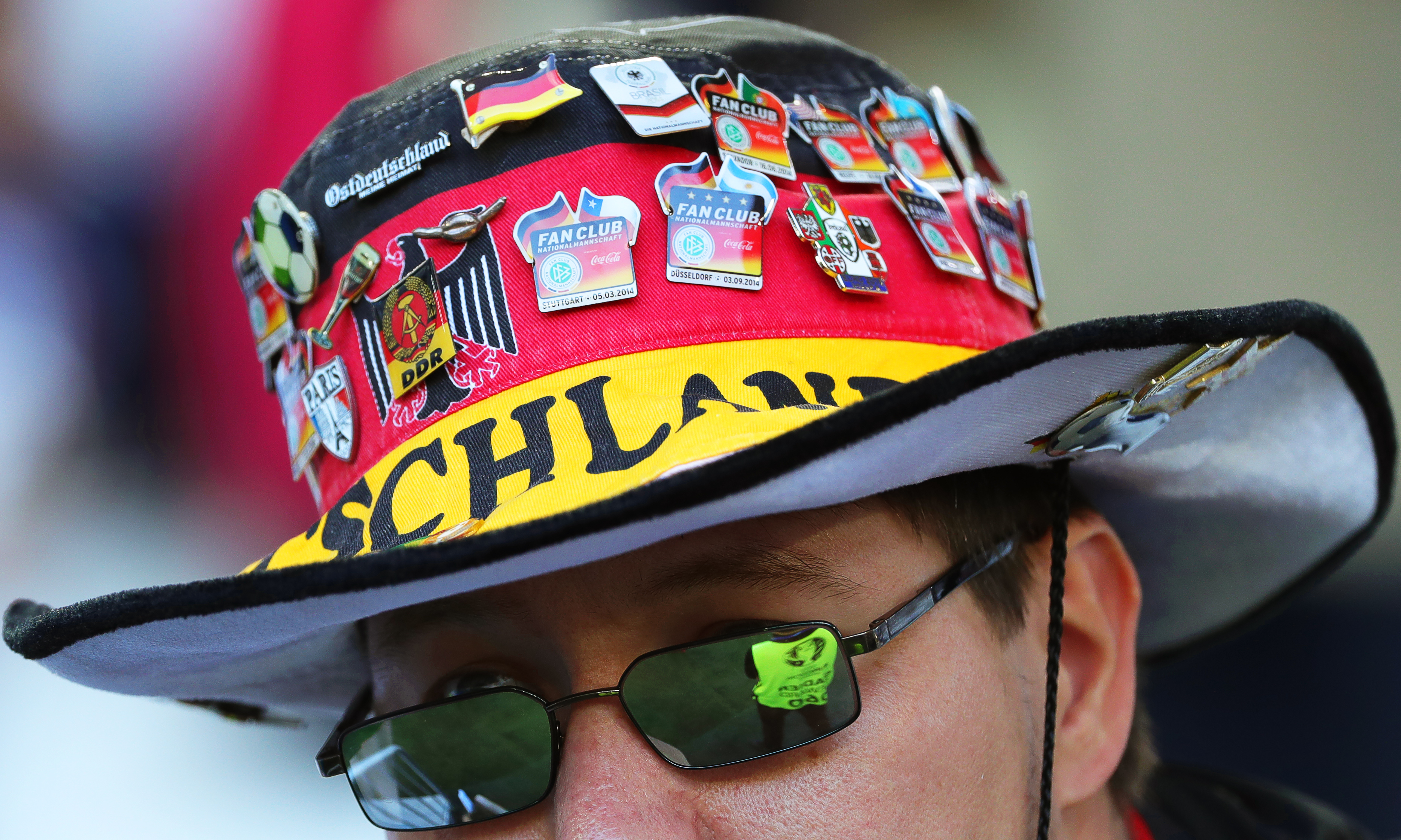 Euro 2016, sferturi. Spectacol în tribune la supermeciul Germania - Italia. Soțiile jucătorilor s-au amestecat printre fani / GALERIE FOTO