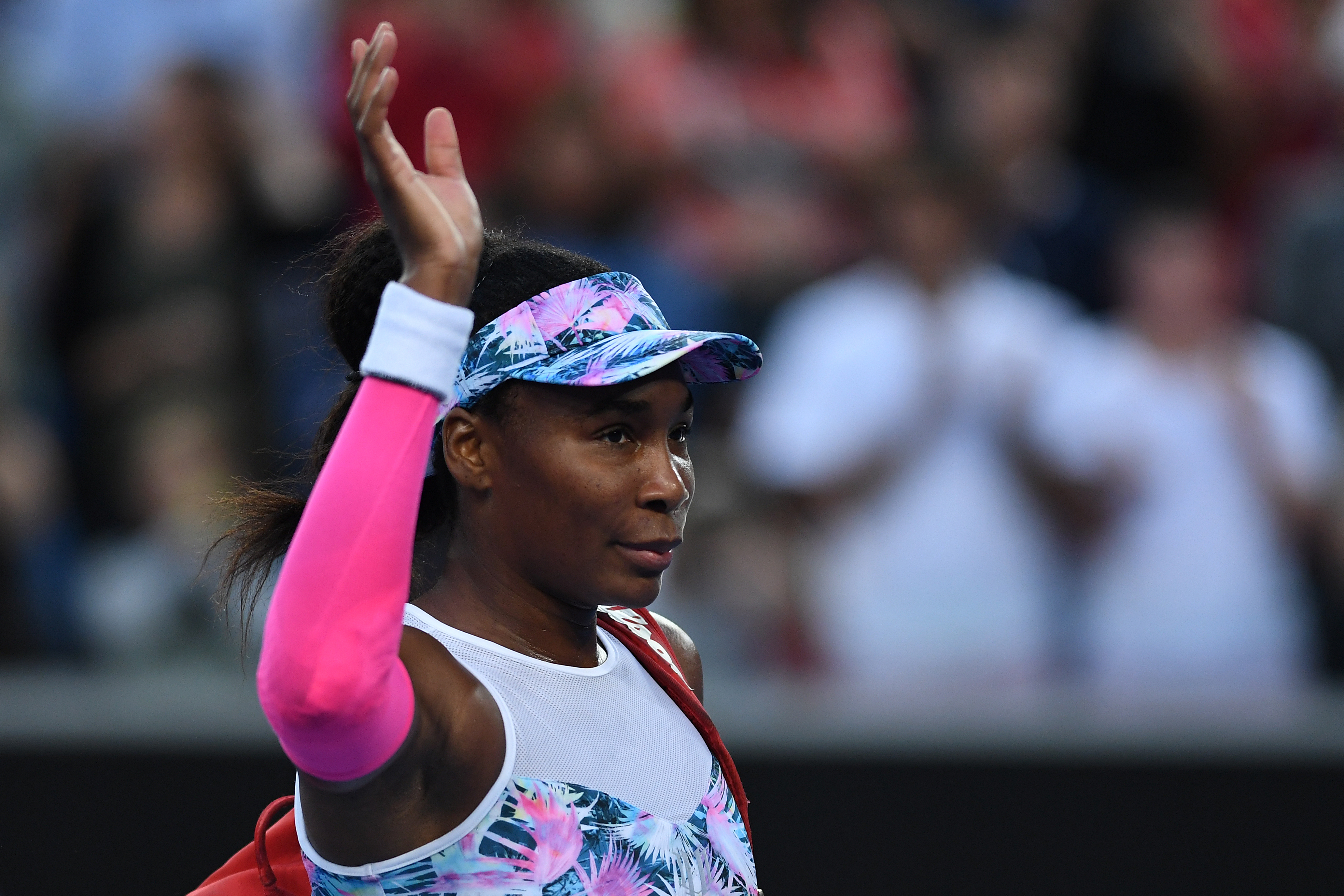 Simona Halep, în optimi la Australian Open! O învinge categoric pe Venus Williams și se pregătește pentru duelul cu Serena! | VIDEO