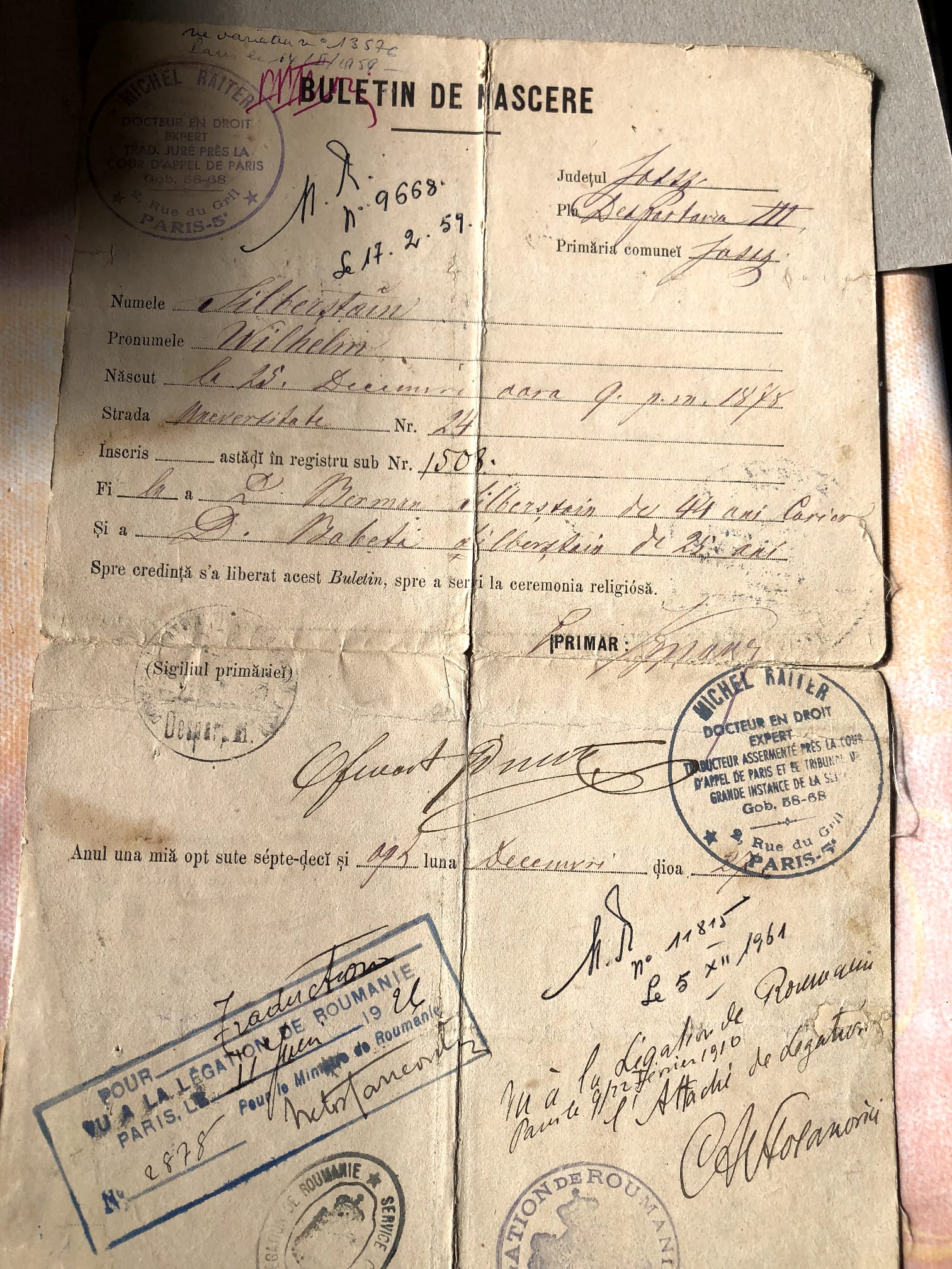 Românul fugit din Iași și ajuns „noul Louis Vuitton” la Paris a scăpat de Auschwitz, dar a murit anonim. La Lausanne, cu Jil Silberstein, nepotul celui care a cucerit Parisul și Europa cu gențile sale: „Artist de geniu”