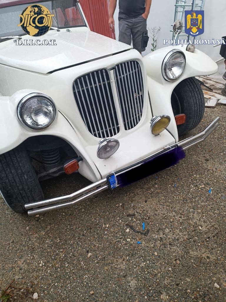 27 de percheziţii într-un dosar care vizează accesarea ilegală de credite, unele garantate de stat, în județul Brașov. La cât se ridică prejudiciul
