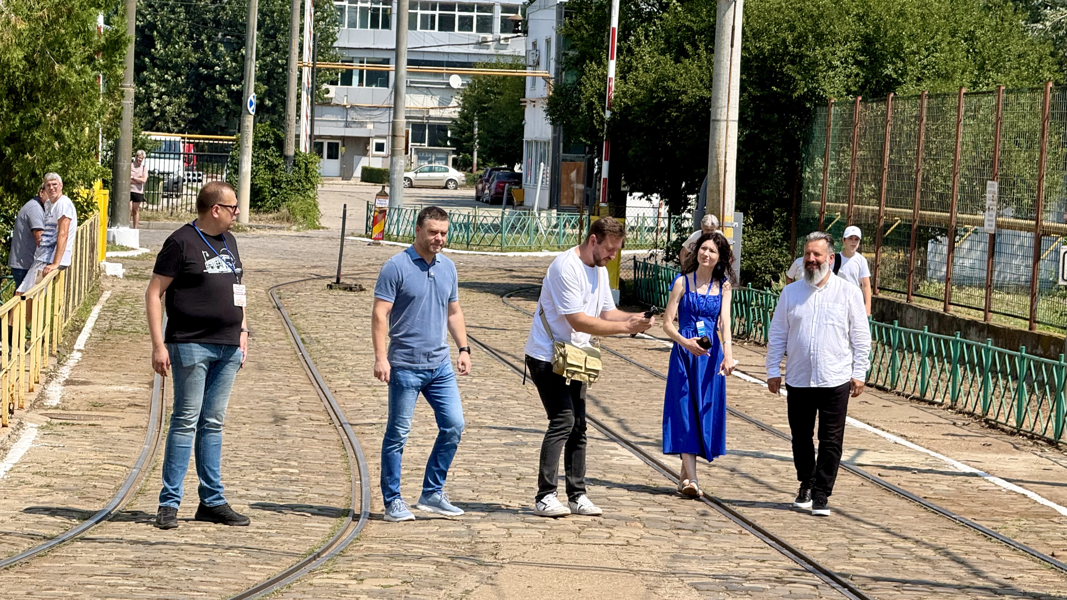 Ultima oprire pentru tramvaiele Tatra: Depoul Militari și-a deschis porțile pentru zeci de pasionați