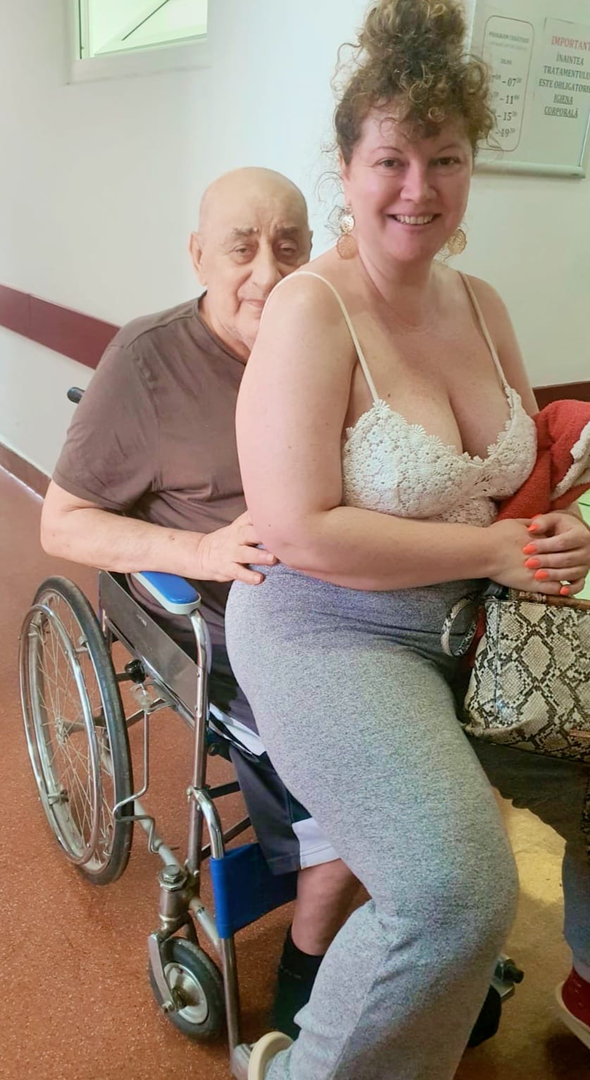 Oana Lis, detalii neașteptate despre începutul relației cu Viorel Lis. Diferența mare de vârstă le-a creat probleme. „La o masă la Cotroceni, ne-au pus la mese diferite”