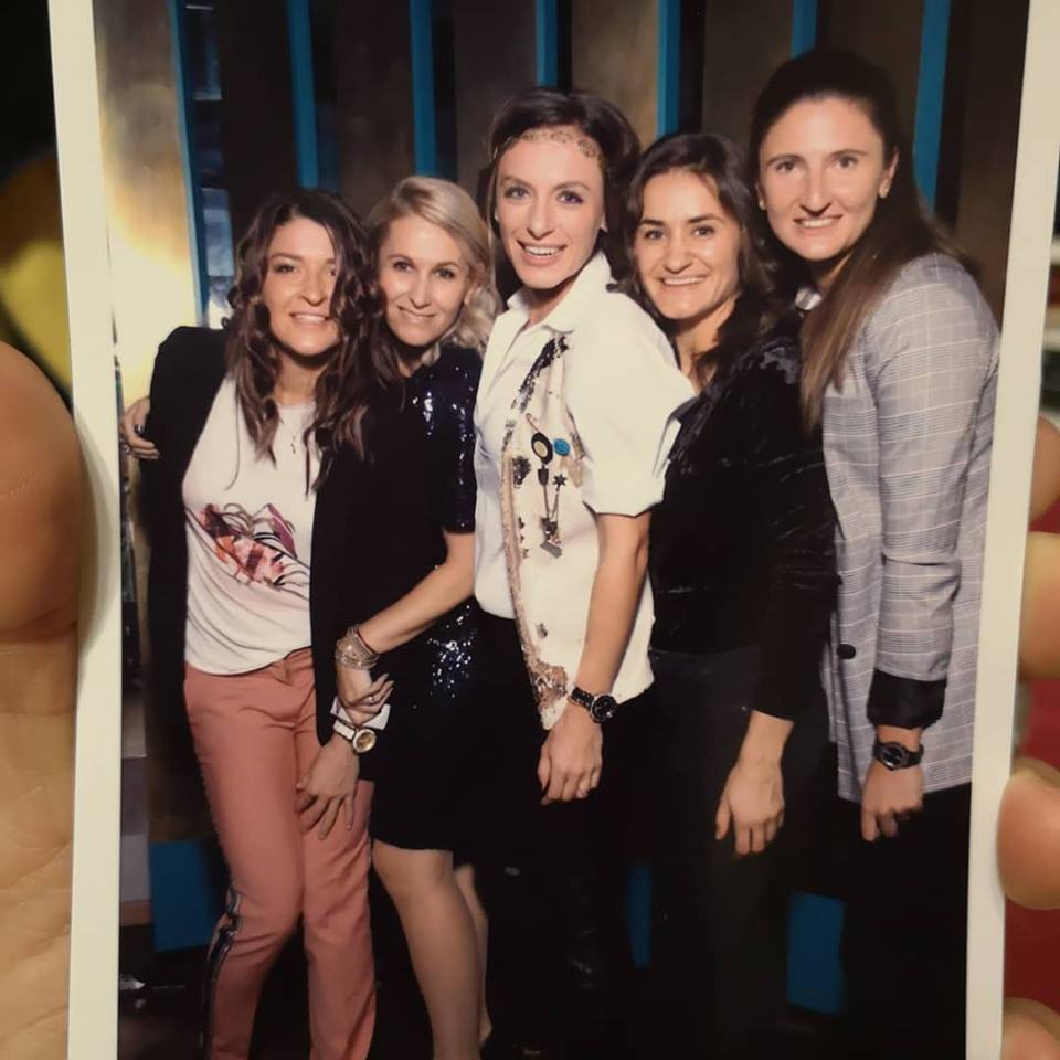 Simona Halep a dat o petrecere pe cinste. Cum s-au costumat fetele din echipa de Fed Cup a României