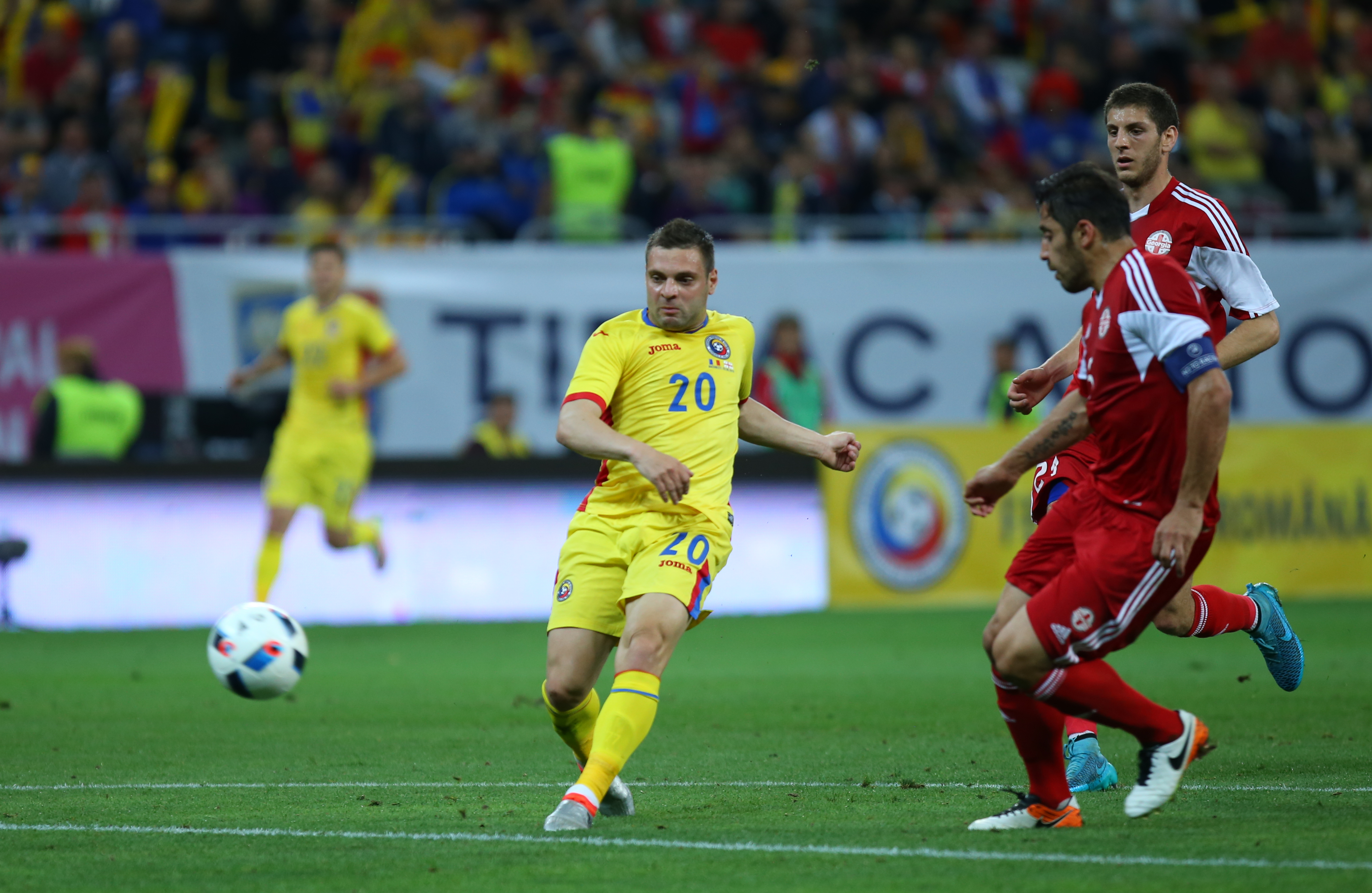 Euro 2016. România - Georgia 5-1. Ziua cadourilor! Start furibund: trei minute, două goluri! Stancu și Popa au lovit bara / FOTO&VIDEO