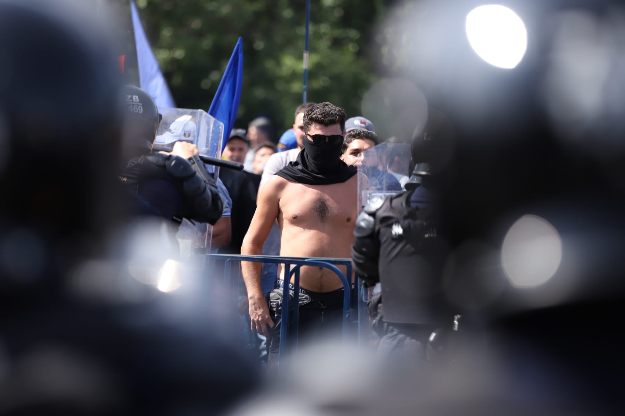 Violențe la protestul fermierilor din Piața Victoriei