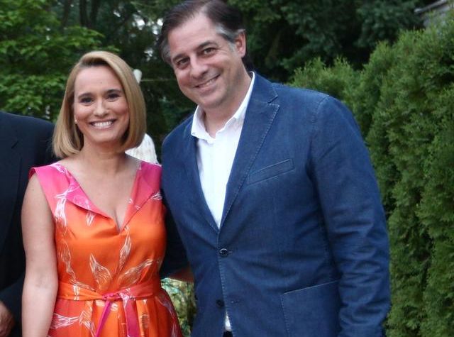 GALERIE FOTO/ Andreea Esca, atunci și acum. Cum arăta la prima petrecere VIVA! și cum s-a prezentat acum