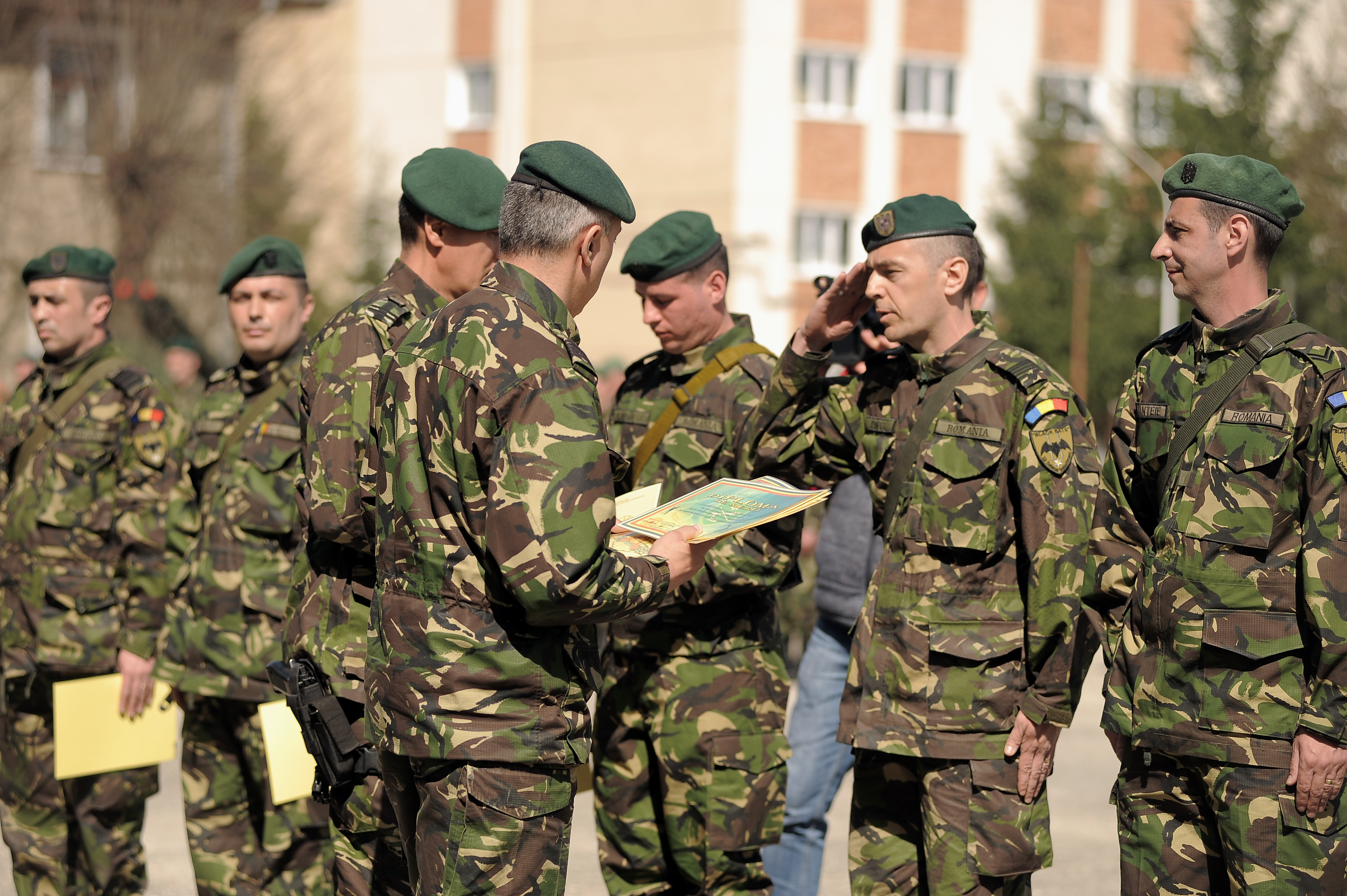VIDEO&FOTO/ “Liliecii Negri” s-au întors acasă. Misiunea militarilor din Grupul de luptă al NATO din Polonia a durat șase luni