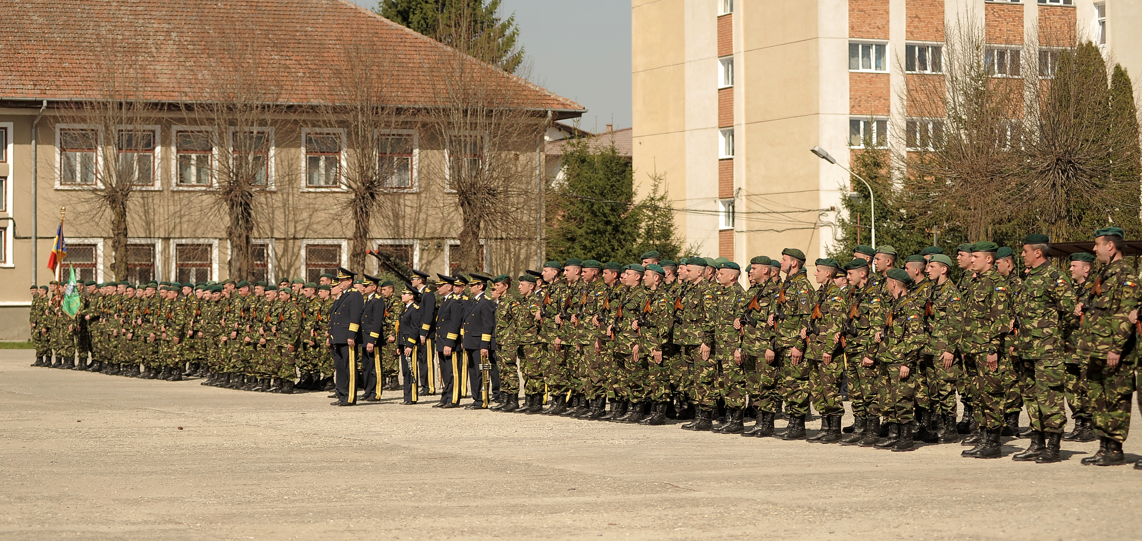 VIDEO&FOTO/ “Liliecii Negri” s-au întors acasă. Misiunea militarilor din Grupul de luptă al NATO din Polonia a durat șase luni