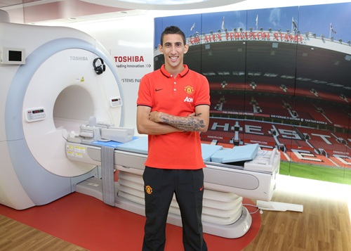 GALERIE FOTO / Di Maria, OFICIAL la Manchester United. A devenit cel mai scump transfer din Anglia!