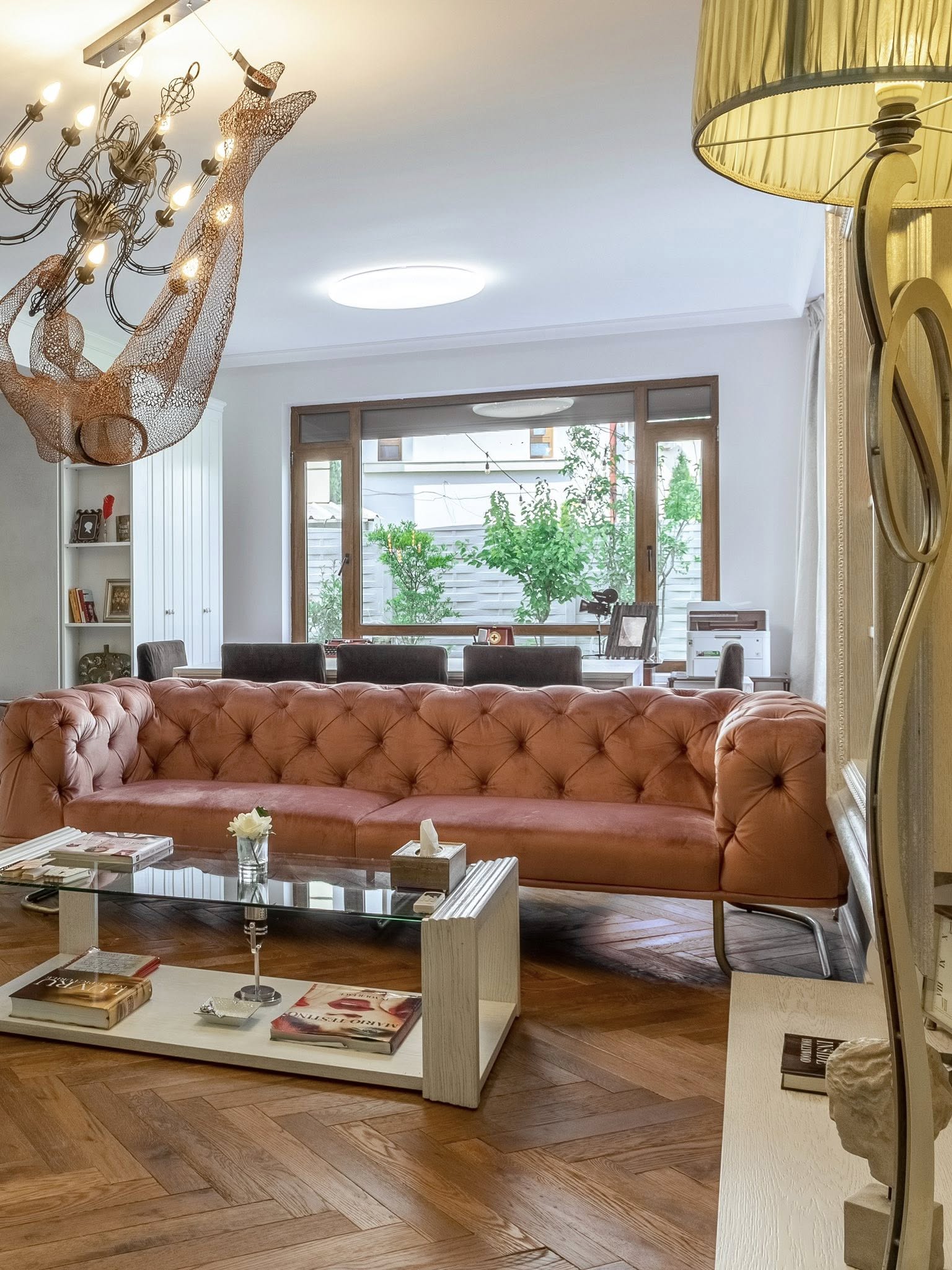 Imagini din casa Andreei Marin, după ce a făcut câteva schimbări în living. „Cea mai nouă piesă e cu dedicație. Am scăpat de un stres”