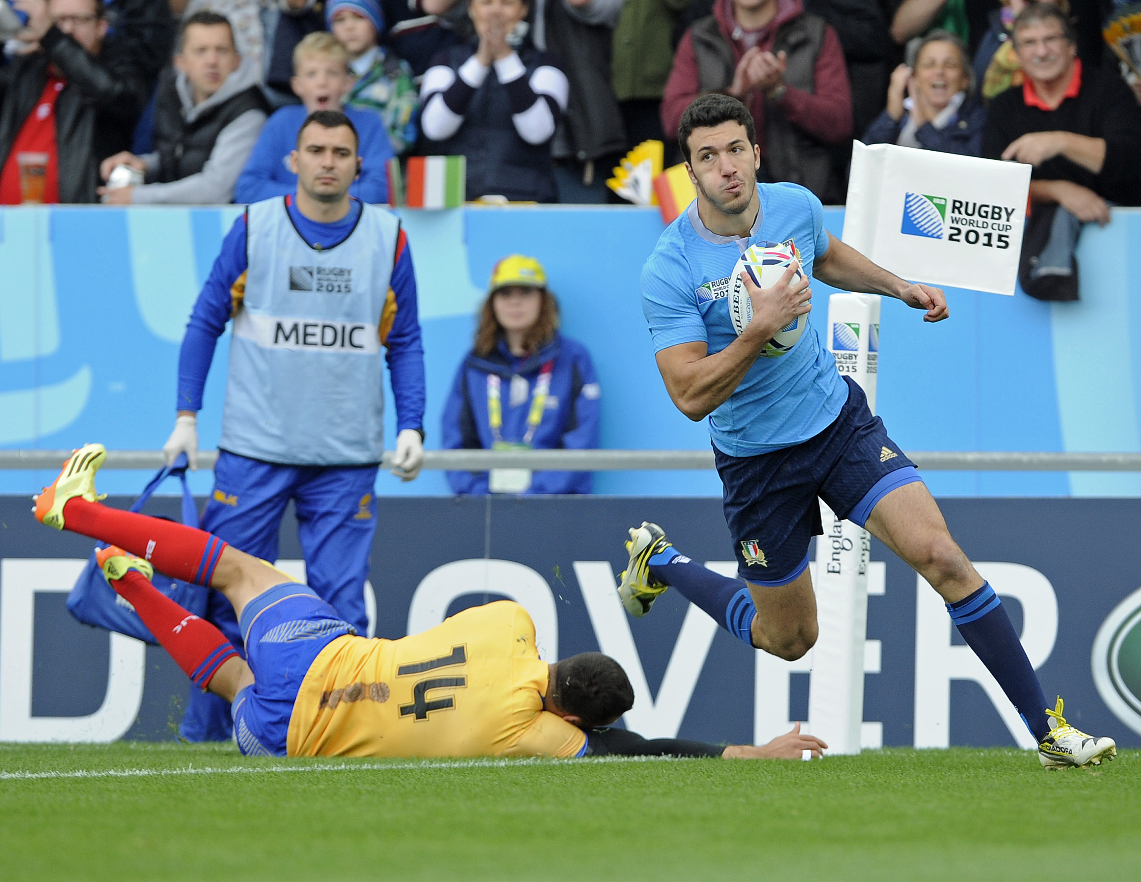 CUPA MONDIALĂ DE RUGBY, ROMÂNIA - ITALIA 22-32. La Exeter, peninsularii i-au pus la pământ pe ”stejari”. Au marcat patru eseuri, tricolorii - doar trei, dintre care două când nu mai conta. Rămânem cei mai buni dintre cei slabi! / FOTO&VIDEO