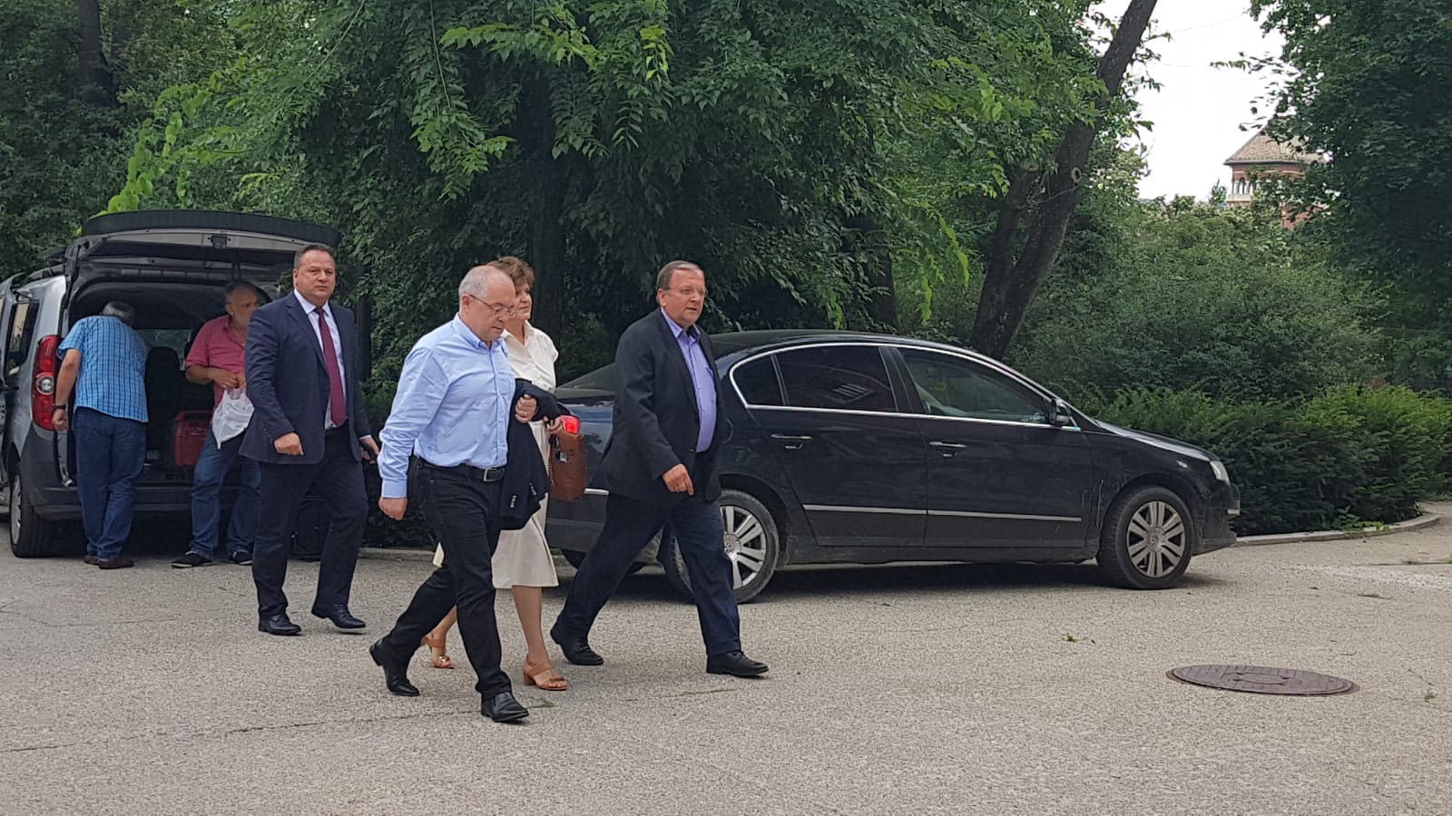 UPDATE. Vasile Blaga, întâlnire cu foștii lideri PDL, în frunte cu Emil Boc. Se discută implicarea sa în partid - FOTO/ VIDEO