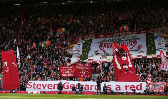 Momente emoționante la retragerea lui Steven Gerrard! / GALERIE FOTO