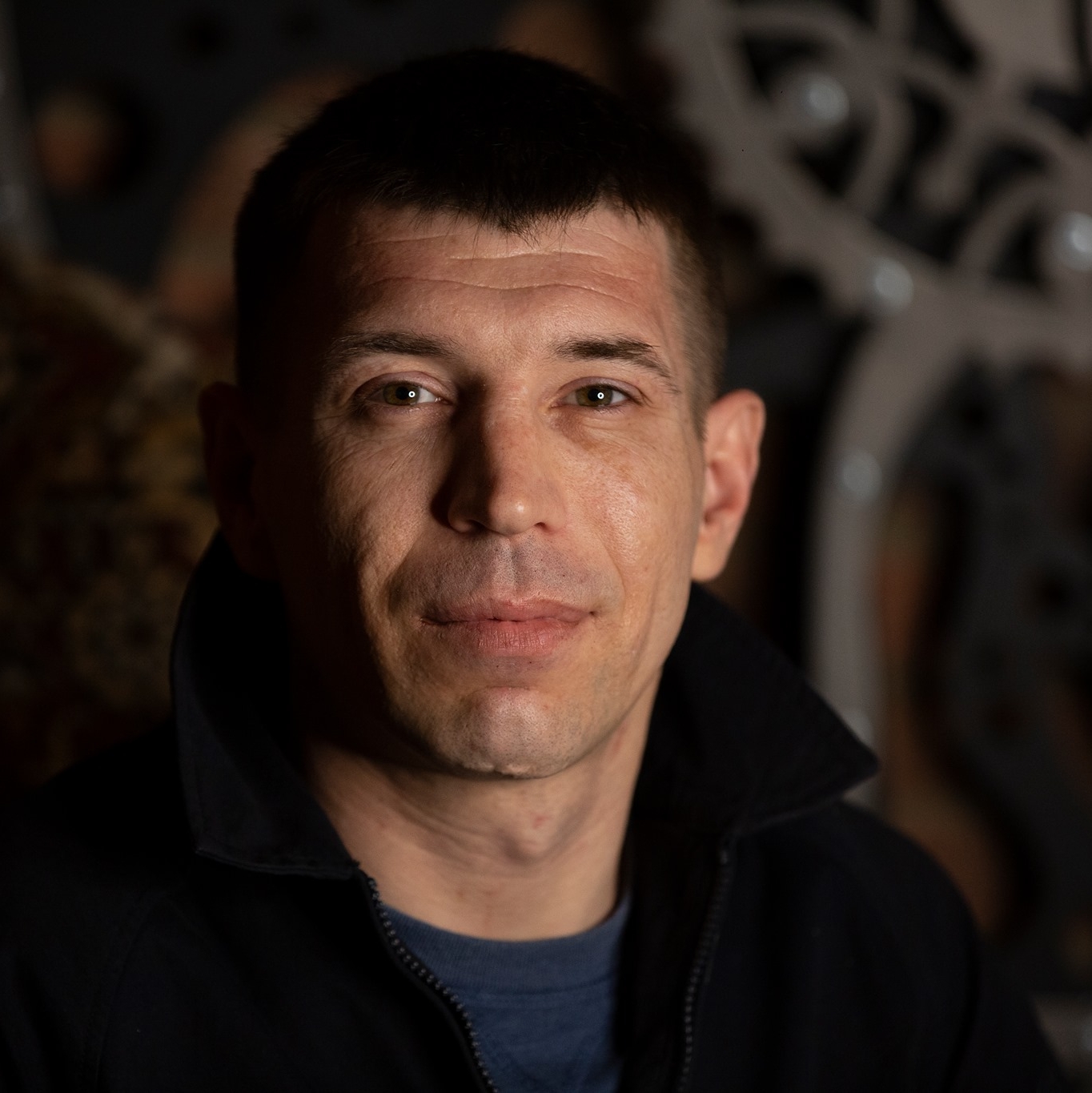 Determinarea unui scriitor ucrainean rănit luptând în prima linie: „Mă voi întoarce pe front, chiar dacă va trebui să-mi injectez morfină”