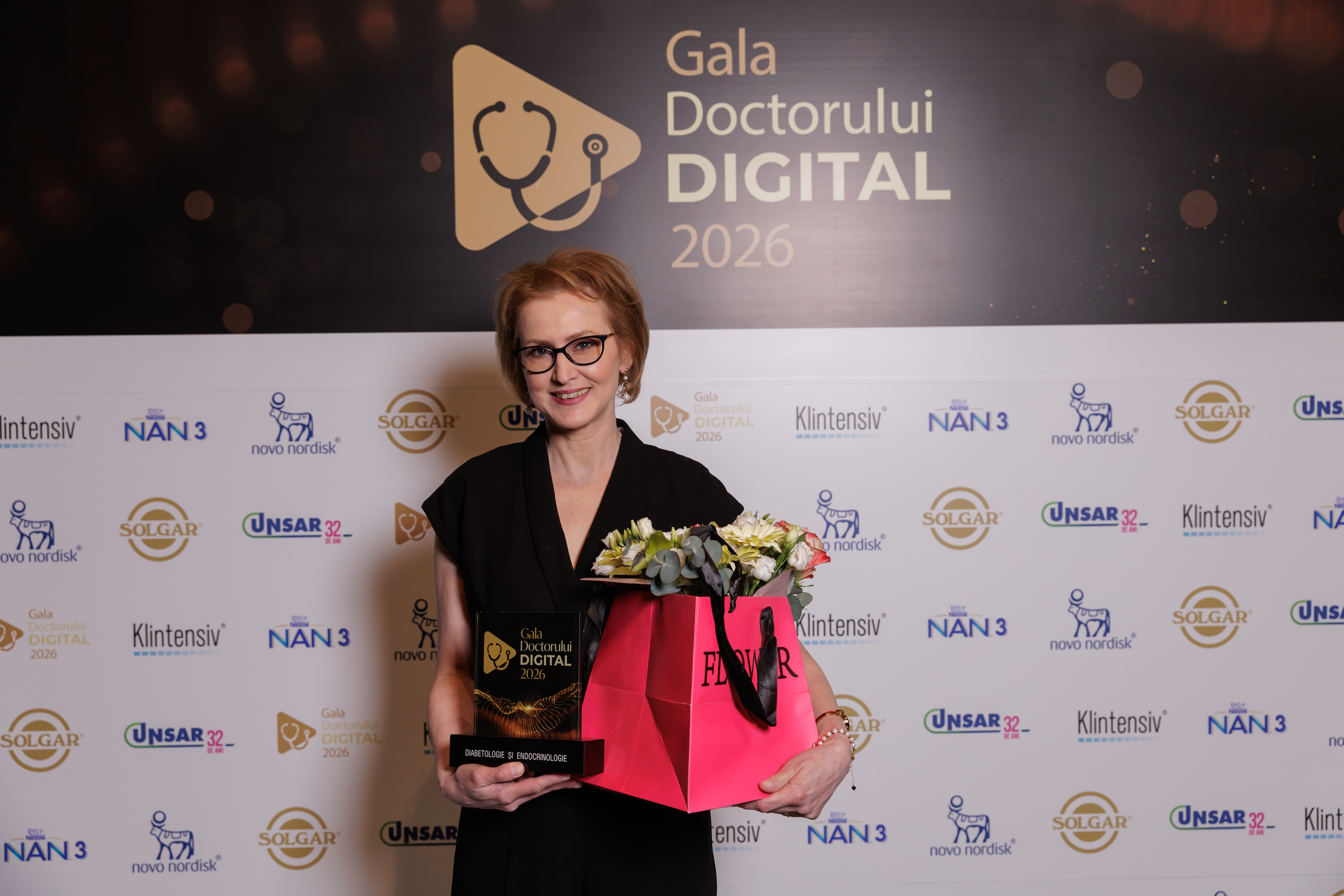 „Îmi propun să-l concurez pe Dr. Google!” 500 de invitați la Gala Doctorului Digital 2026, unde a fost onorată excelența în medicina românească