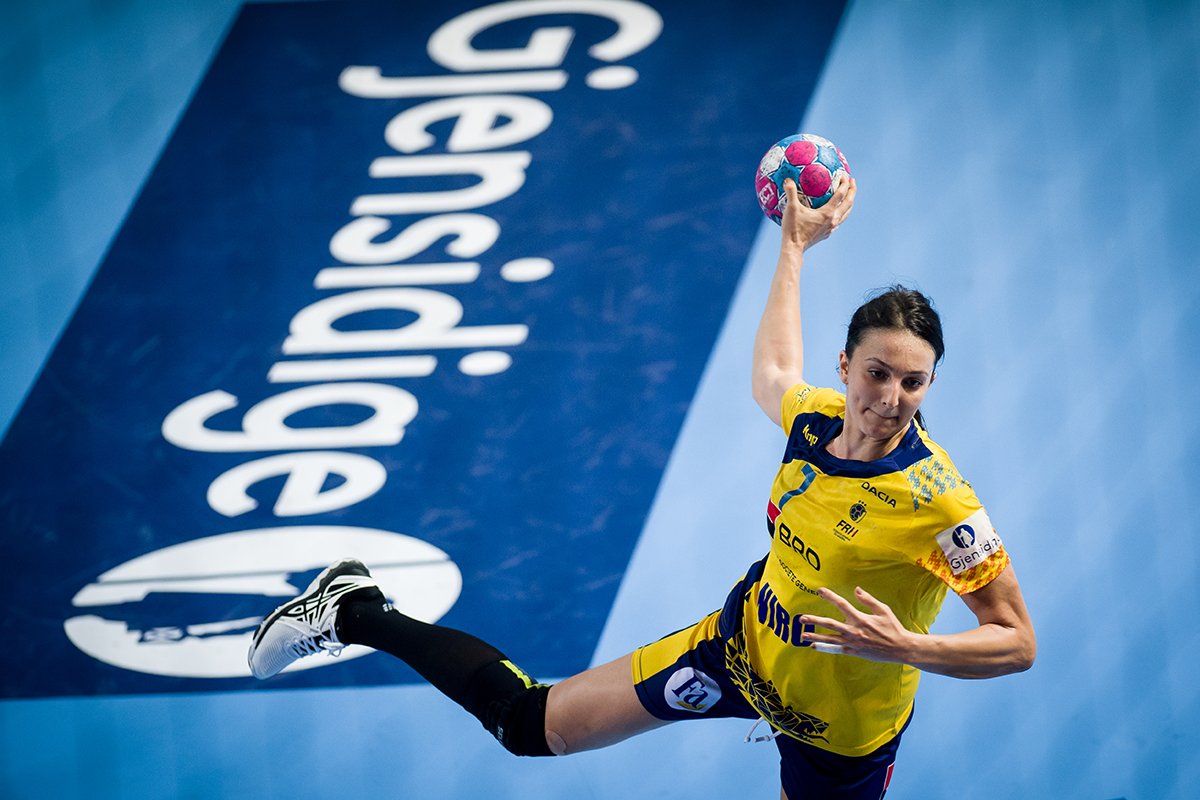 GALERIE FOTO & VIDEO | România a surclasat Norvegia, la Euro 2018 de handbal feminin. Cadou de Moș Nicolae. Dumanska, fenomenală