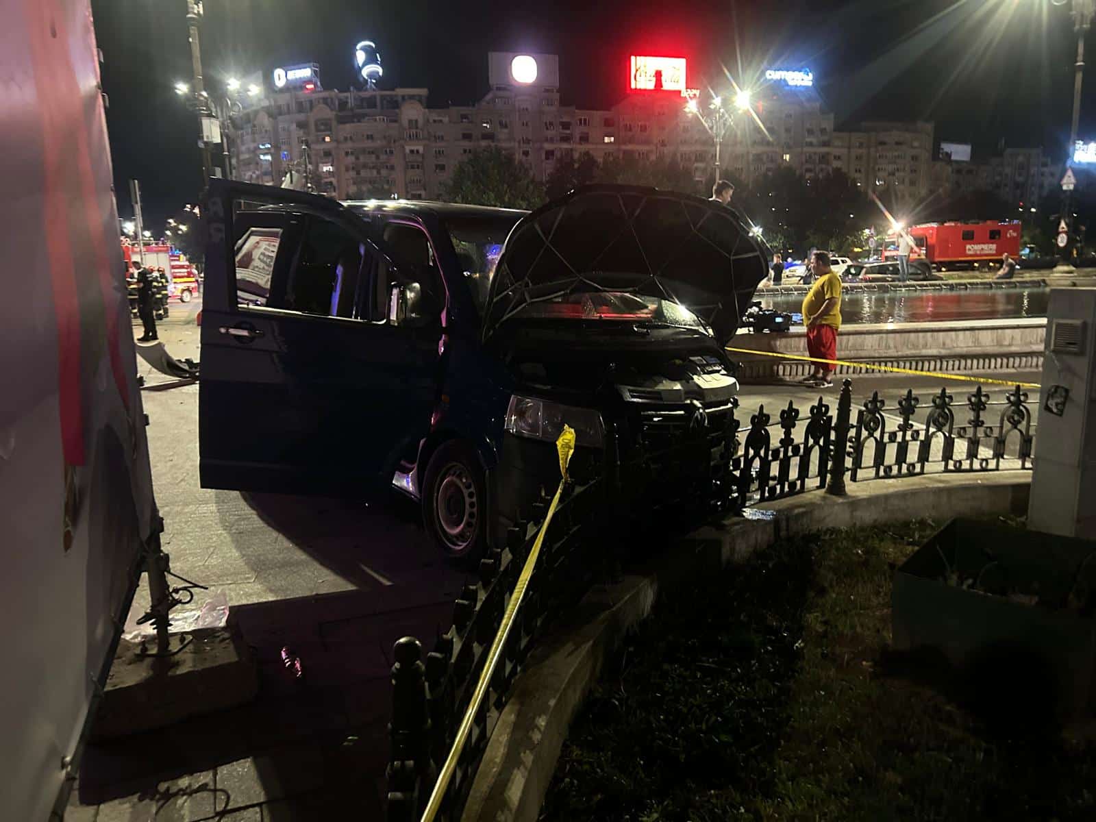 12 victime în Piața Unirii din București, într-un accident produs de șoferul de 21 de ani beat al unui microbuz plin cu nepalezi | VIDEO