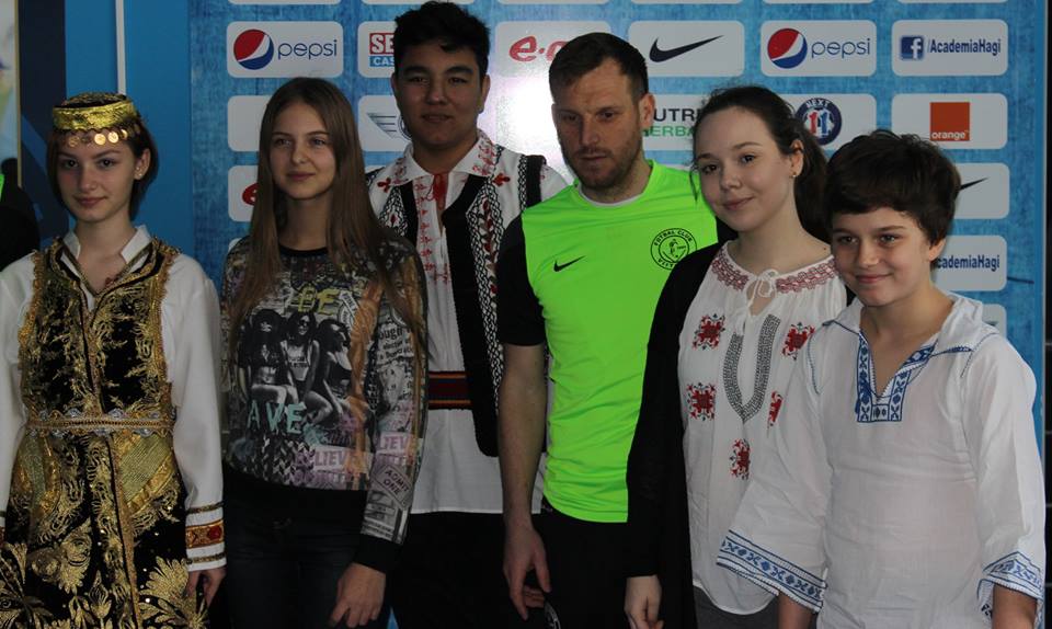 Gică Hagi s-a întâlnit cu participanții Galei Culturale Internaționale / FOTO&VIDEO