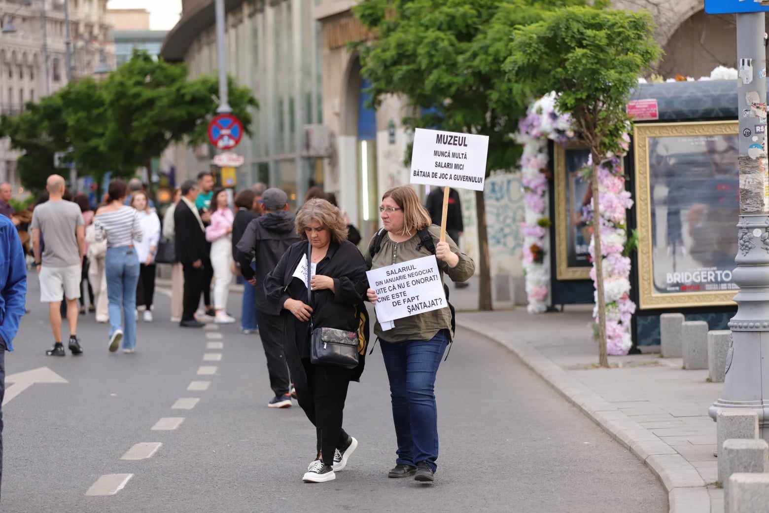 Noaptea Muzeelor 2024: protest al angajaților din muzee și biblioteci în seara evenimentului. Ce instituții sunt deschise la București