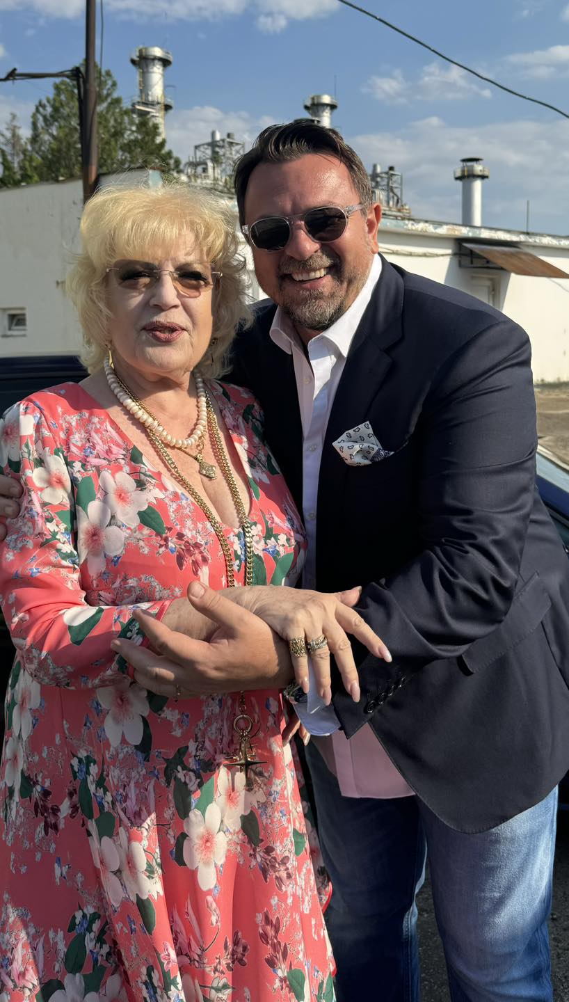 Imagini rare cu Corina Chiriac la 74 de ani. Cântăreața a fost surprinsă în brațele lui Horia Brenciu