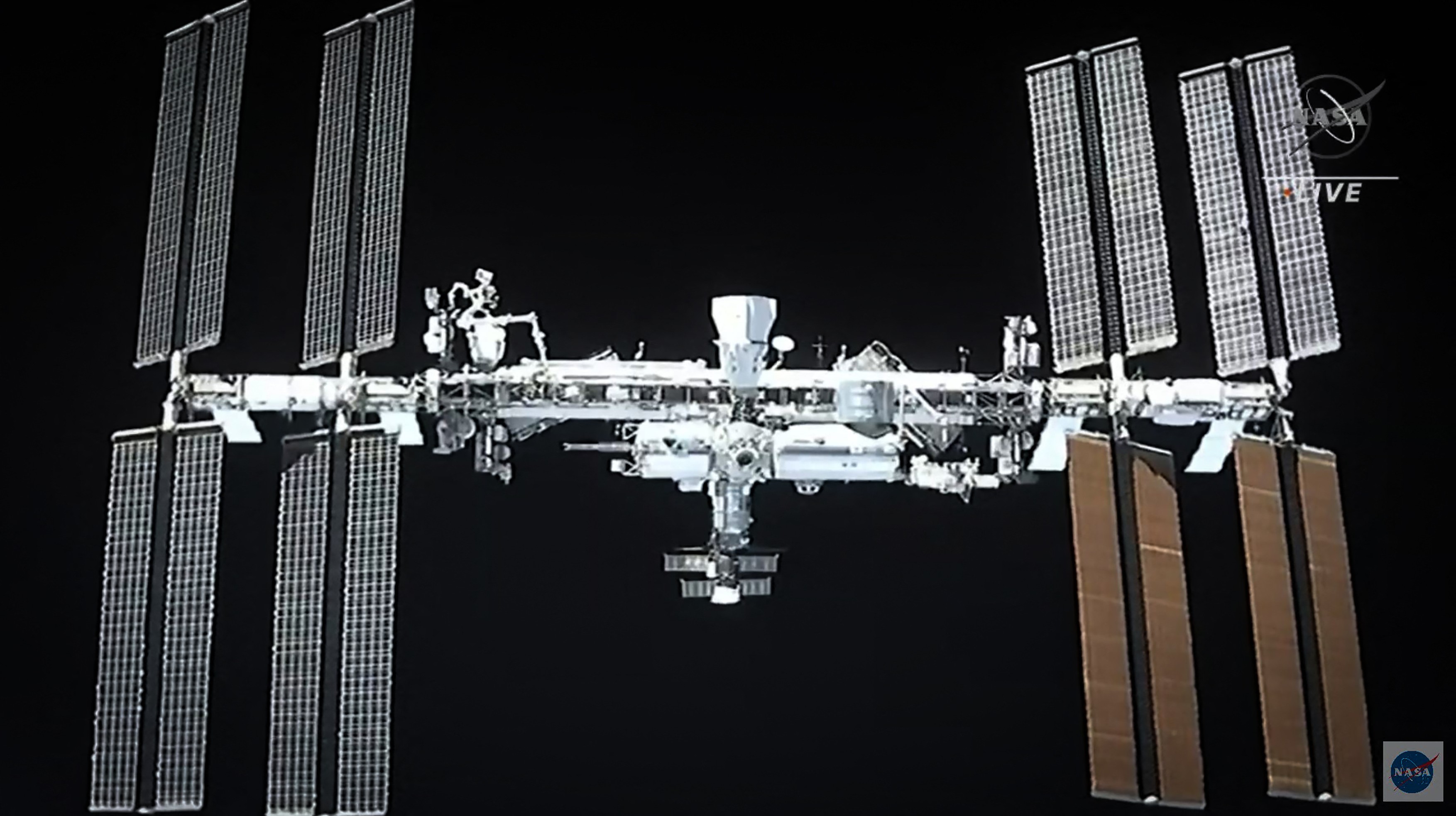 Capsula Crew Dragon Endeavour a companiei SpaceX a ajuns pe Stația Spațială Internațională