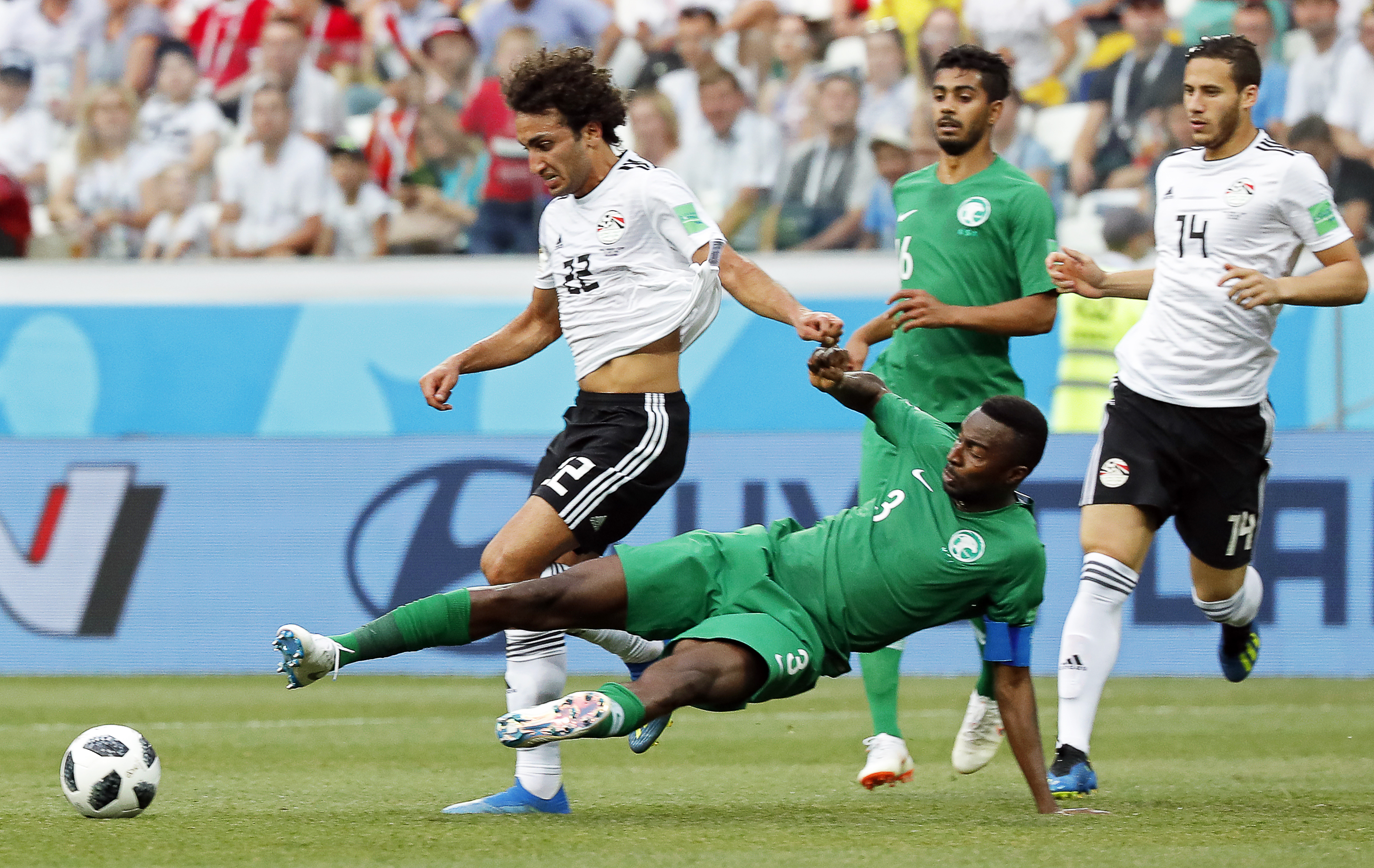 Arabia Saudită - Egipt 2-1, în grupa A de la Campionatul Mondial de fotbal Rusia. Al-Dawsari l-a îngenuncheat pe portarul-record El Hadary | VIDEO