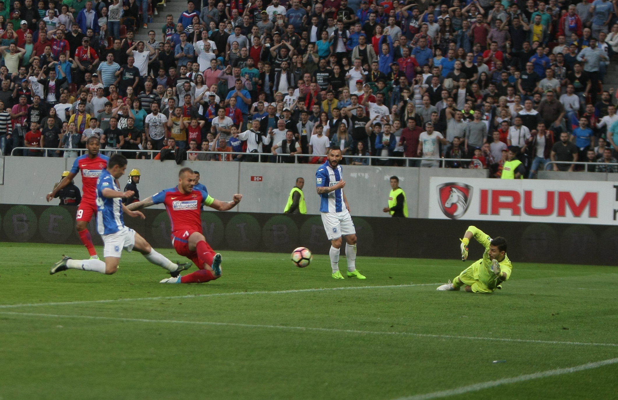 Liga 1, play-off, ultima etapă: FCSB - CS U Craiova 3-0. Victorie degeaba. Alibec și-a făcut treaba, cu o dublă. Ultima speranță: TAS / LIVE BLOG