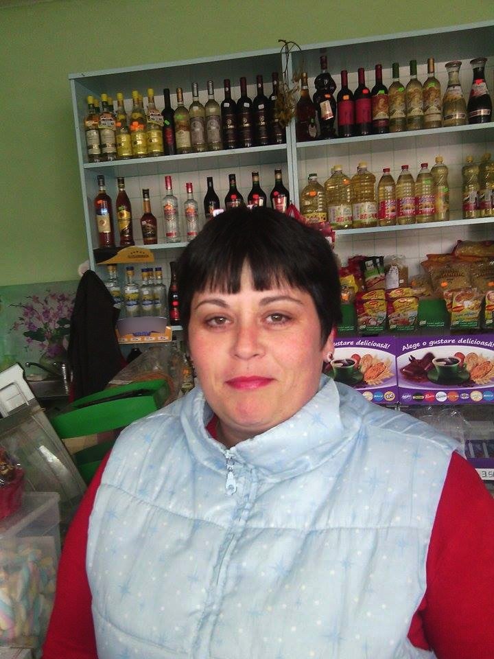 Femei criminale în serie din România (V). Ucigaşele de copii: Crina Geantă, femeia  care omora doar ca să-i lase pe părinți cu „mâna la inimă”, şi Lina Crăciun, mama care ascundea bebeluşii sufocați în podul blocului