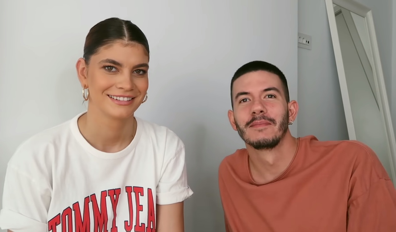 Laura Giurcanu a fost surprinsă în mall cu iubitul la doar o zi după sărutul pasional cu Aris Eram. Idila cu fiul Andreei Esca a fost de scurtă durată