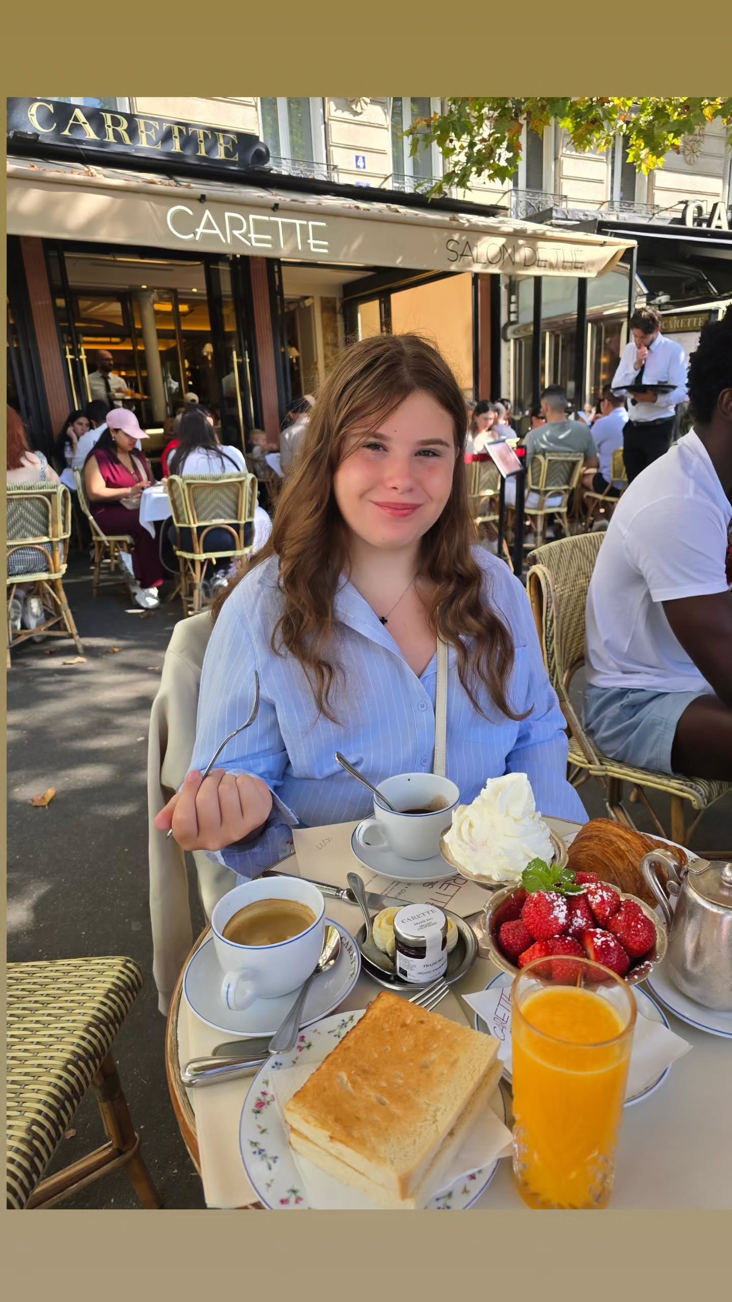 Cu cine a plecat Oana Roman în vacanță la Paris: „E tot ce rămâne și contează”. Cum au reacționat fanii când au văzut
