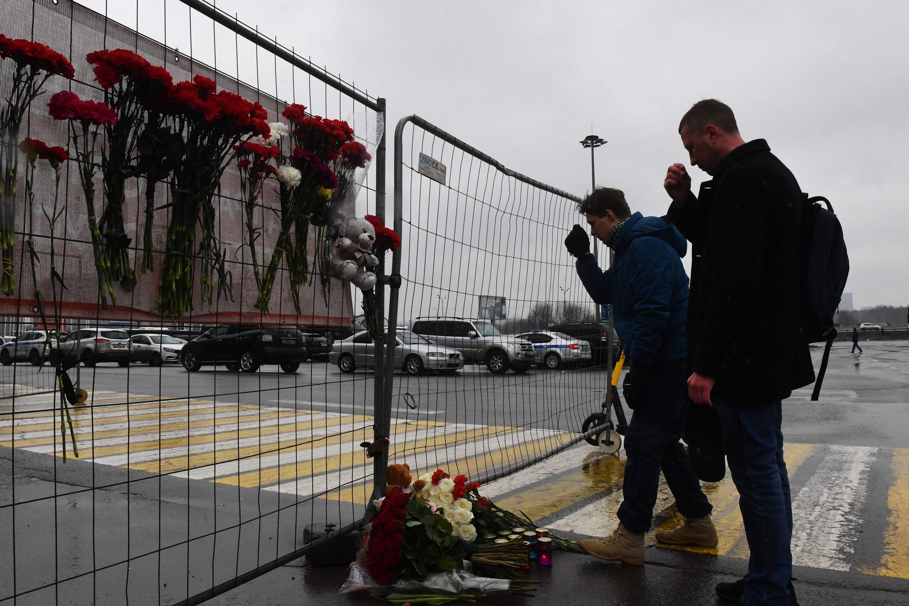 Kievul respinge acuzațiile Rusiei privind existenţa unei legături cu teroriștii de la Moscova. „Absolut de neconceput şi absurde”