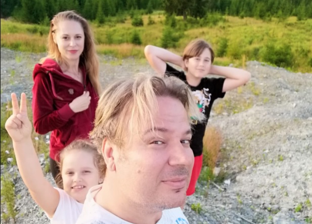 Viața neștiută a lui Dan Helciug. S-a confruntat cu instabilitate emoțională și are o traumă despre care vorbește cu greu