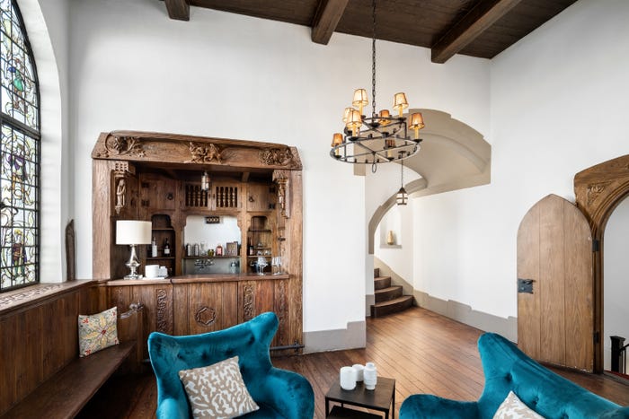 Apartamentul de lux cumpărat de Giorgio Armani  cu 17,5 milioane de dolari. Designerul mai are unul la fel