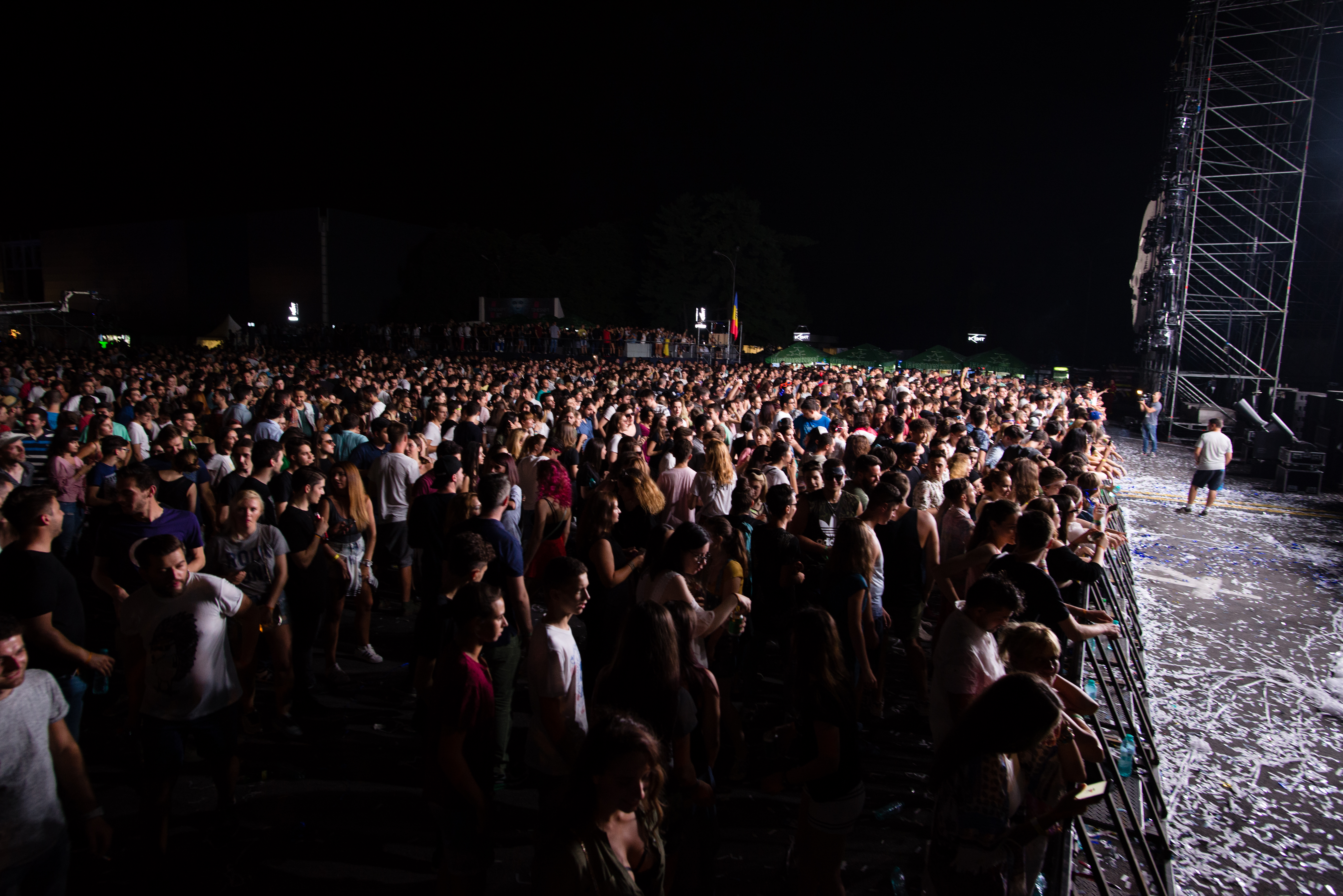 David Guetta, show electrizant la Romexpo. Mii de oameni au venit să-l vadă | FOTO