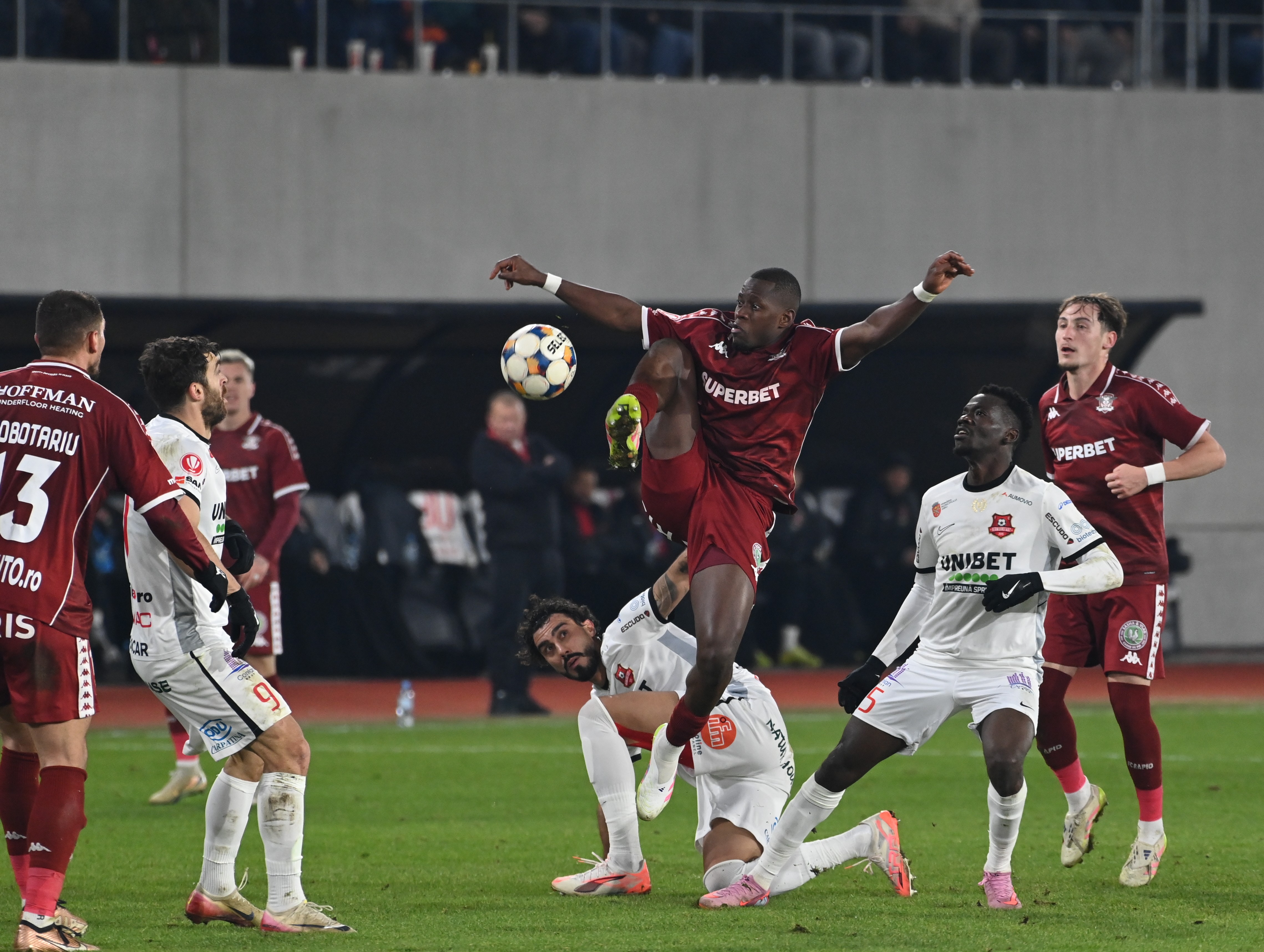 Kader Keita de la Rapid a fost reținut 24 de ore după ce a lovit cu mașina o femeie și a fugit de la locul accidentului